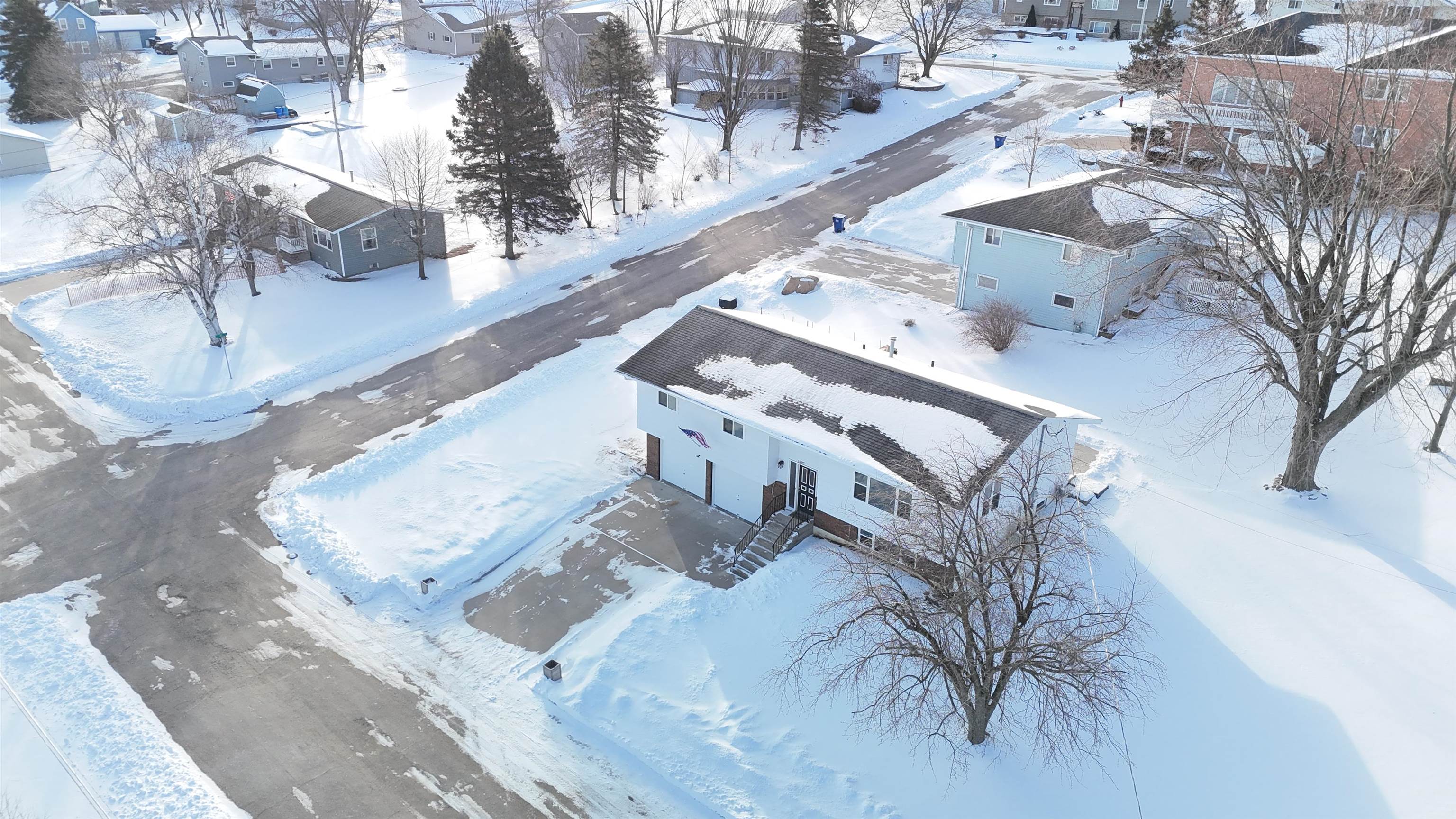 1005 5TH STREET, Marathon, Wisconsin 54448, 3 Bedrooms Bedrooms, ,2 BathroomsBathrooms,Residential,For Sale,1005 5TH STREET,22600691