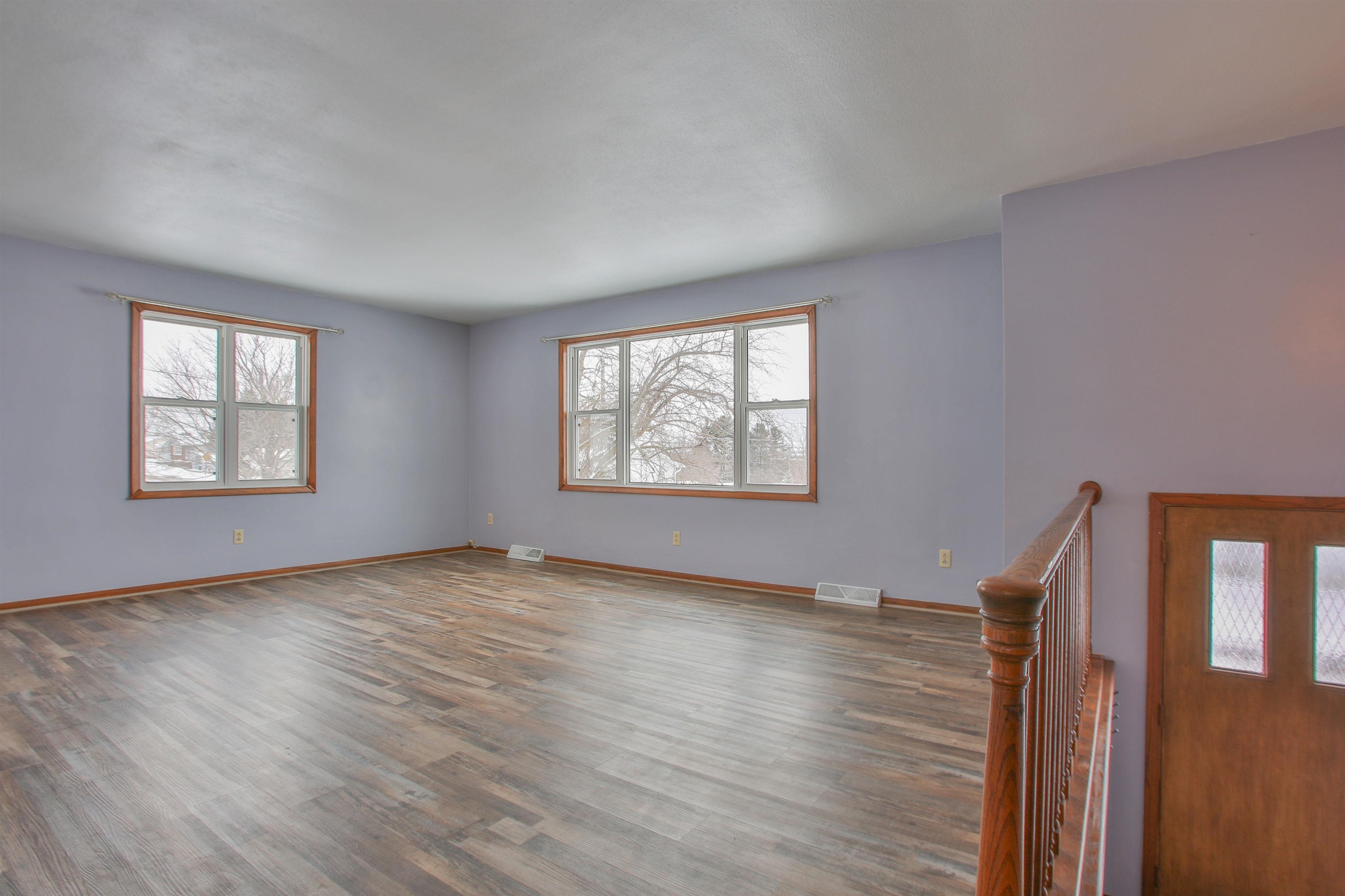 1005 5TH STREET, Marathon, Wisconsin 54448, 3 Bedrooms Bedrooms, ,2 BathroomsBathrooms,Residential,For Sale,1005 5TH STREET,22600691