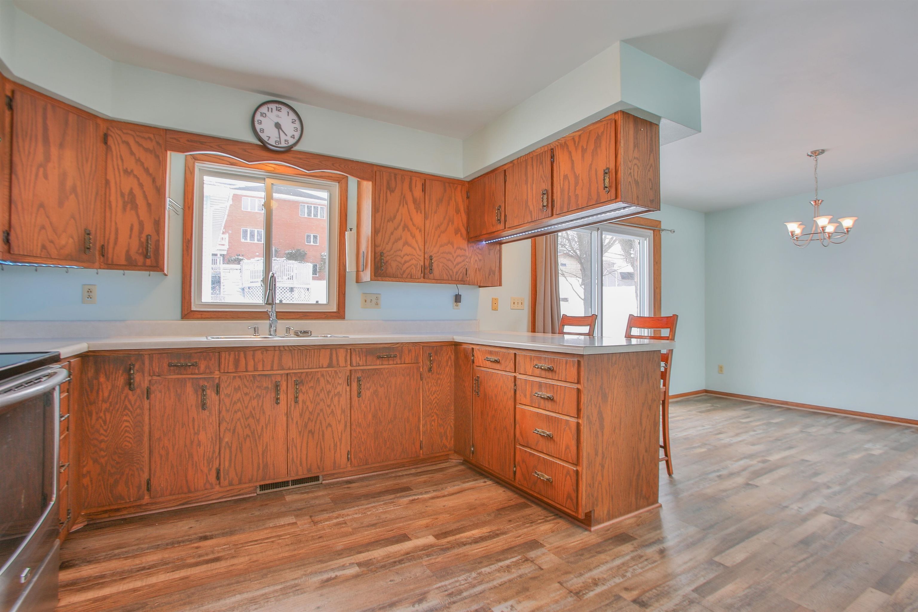 1005 5TH STREET, Marathon, Wisconsin 54448, 3 Bedrooms Bedrooms, ,2 BathroomsBathrooms,Residential,For Sale,1005 5TH STREET,22600691