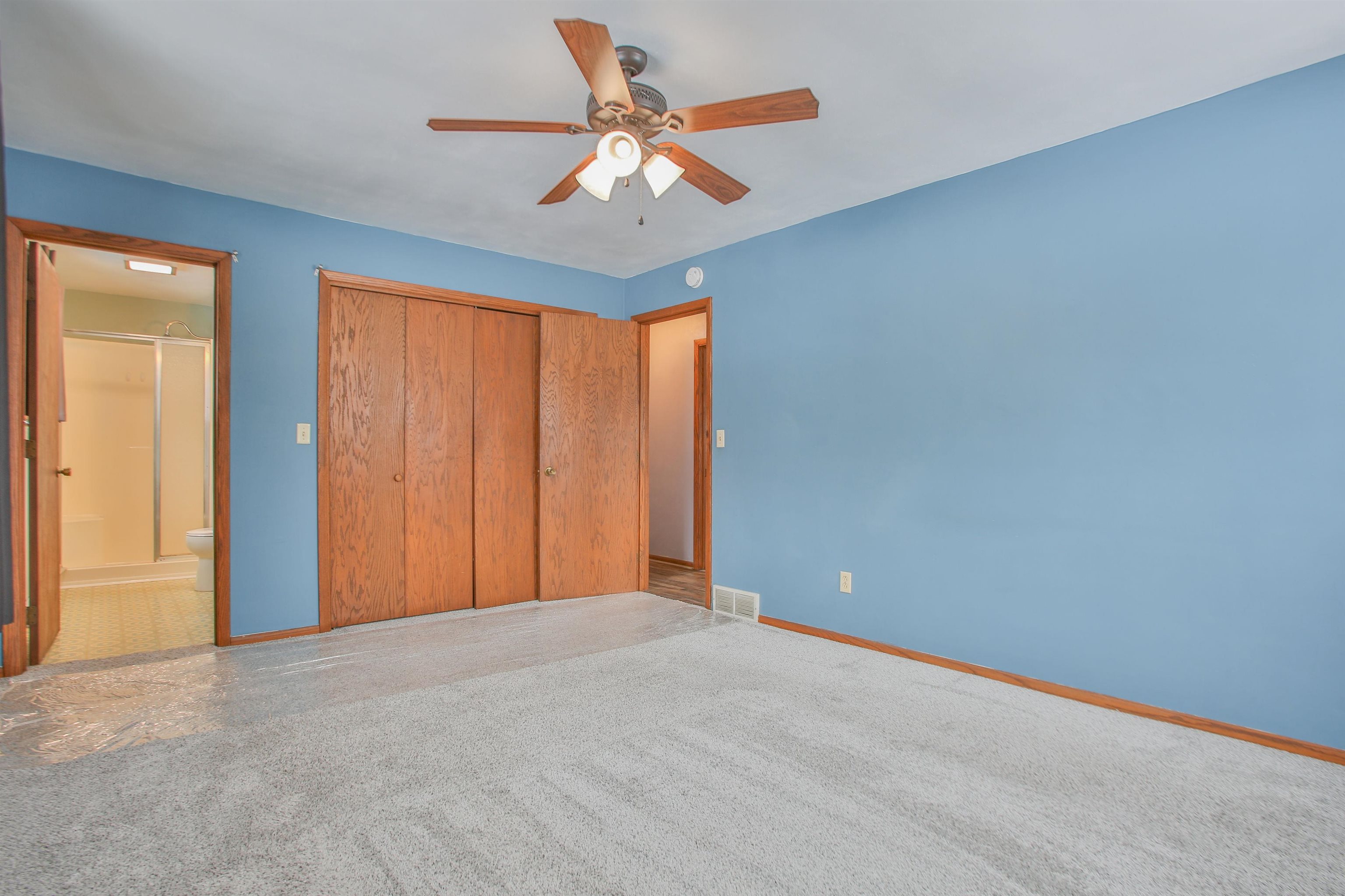 1005 5TH STREET, Marathon, Wisconsin 54448, 3 Bedrooms Bedrooms, ,2 BathroomsBathrooms,Residential,For Sale,1005 5TH STREET,22600691