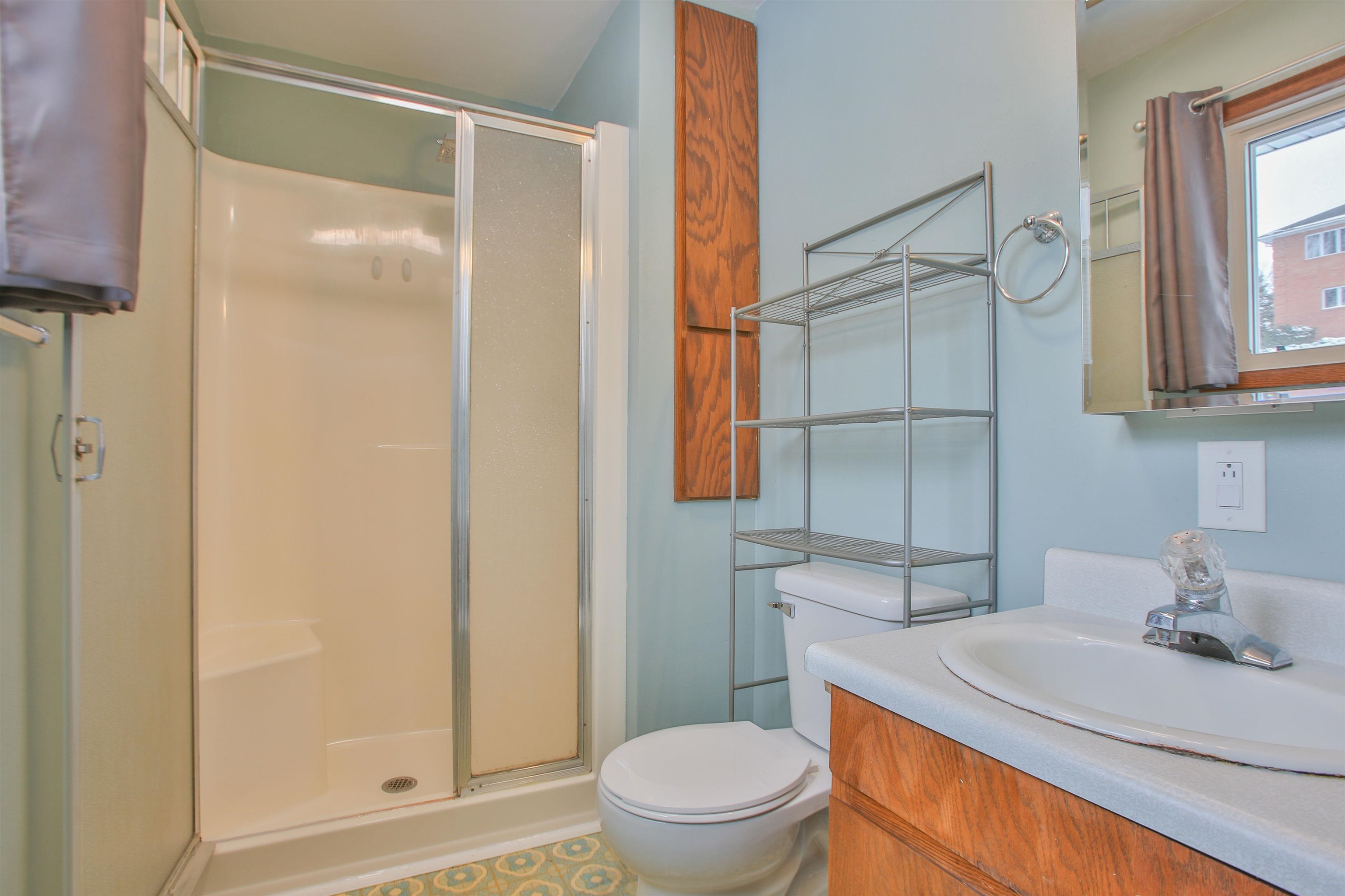 1005 5TH STREET, Marathon, Wisconsin 54448, 3 Bedrooms Bedrooms, ,2 BathroomsBathrooms,Residential,For Sale,1005 5TH STREET,22600691