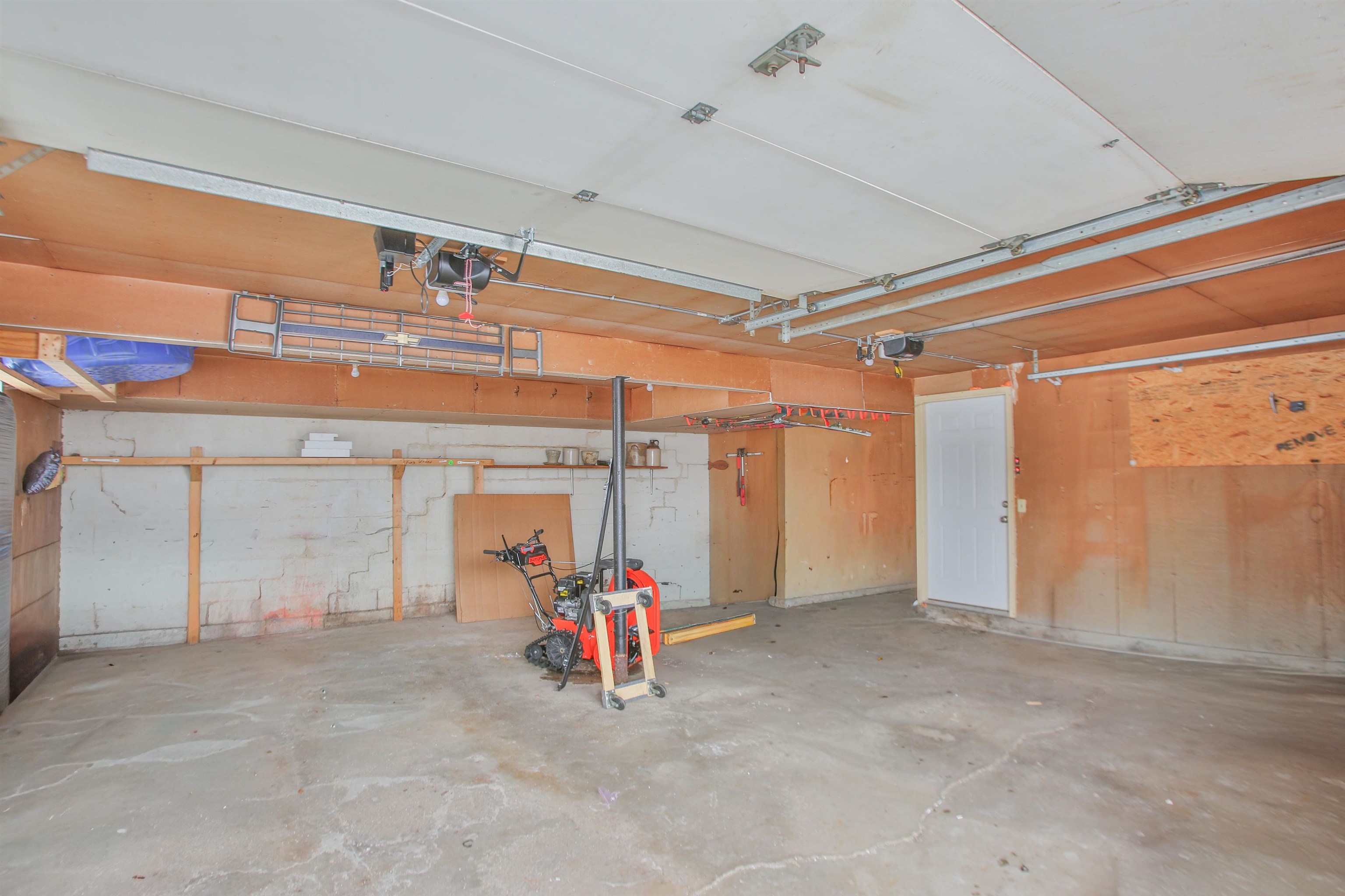 1005 5TH STREET, Marathon, Wisconsin 54448, 3 Bedrooms Bedrooms, ,2 BathroomsBathrooms,Residential,For Sale,1005 5TH STREET,22600691