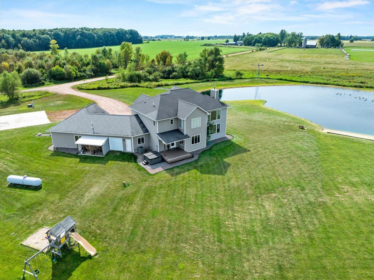 101790 BUXTON ROAD, Spencer, Wisconsin 54479, 6 Bedrooms Bedrooms, ,4 BathroomsBathrooms,Residential,For Sale,101790 BUXTON ROAD,22600695