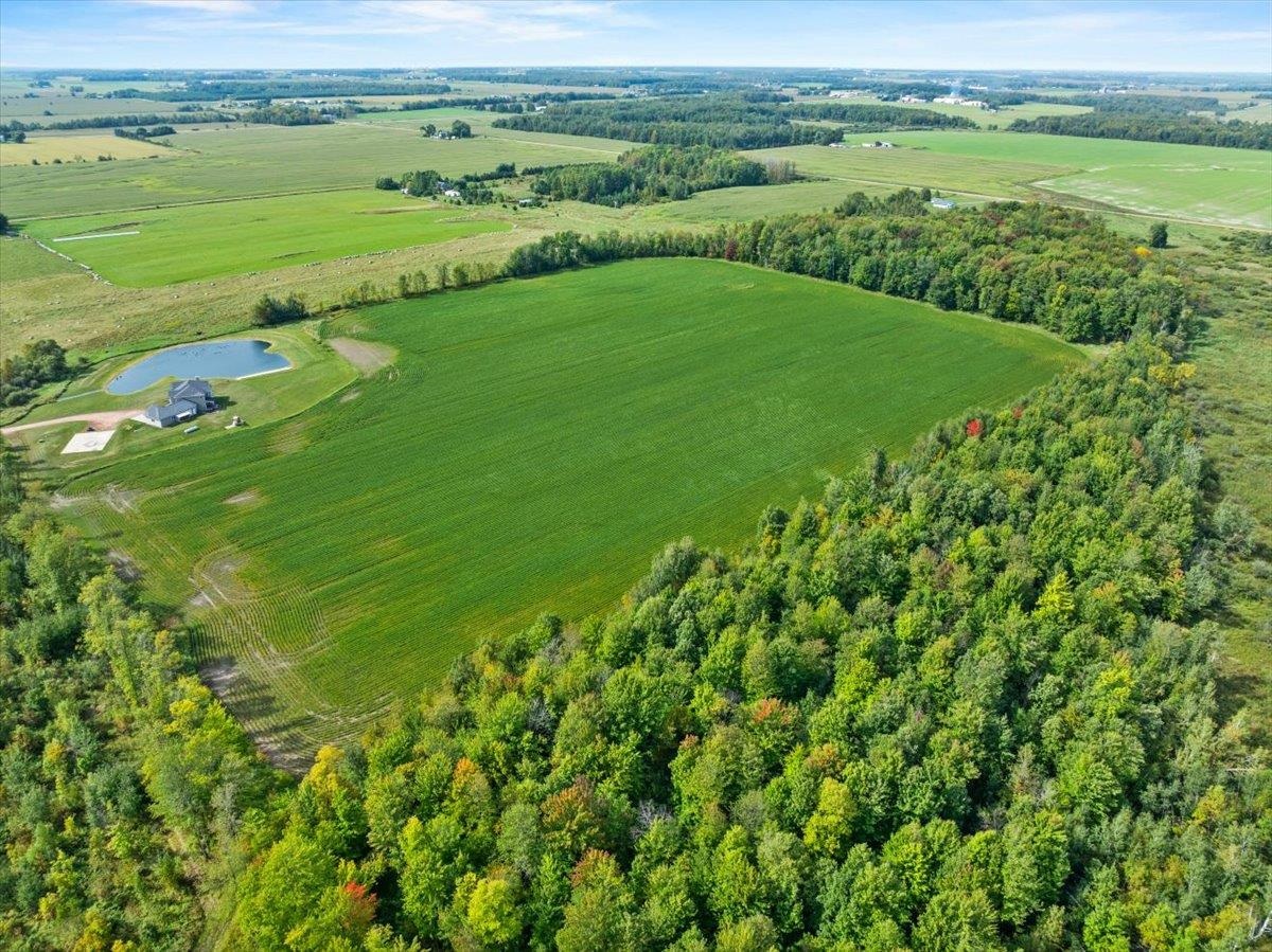 101790 BUXTON ROAD, Spencer, Wisconsin 54479, 6 Bedrooms Bedrooms, ,4 BathroomsBathrooms,Residential,For Sale,101790 BUXTON ROAD,22600695