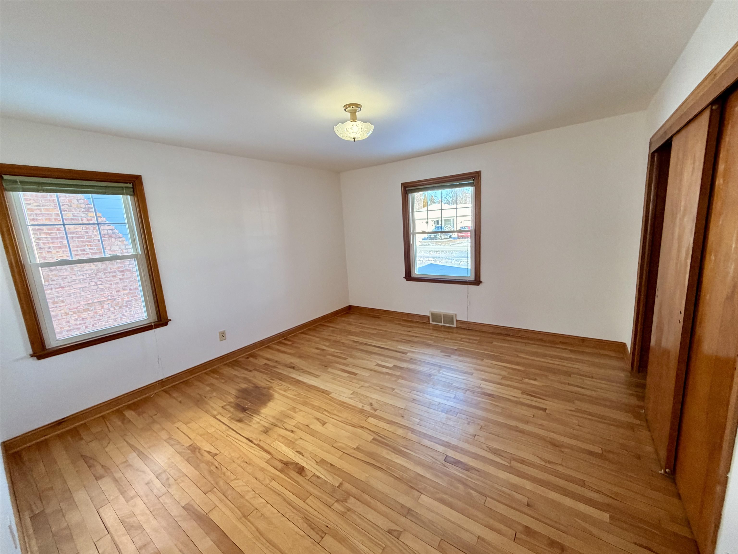 709 KENT STREET, Wausau, Wisconsin 54403, 3 Bedrooms Bedrooms, ,1 BathroomBathrooms,Residential,For Sale,709 KENT STREET,22600698