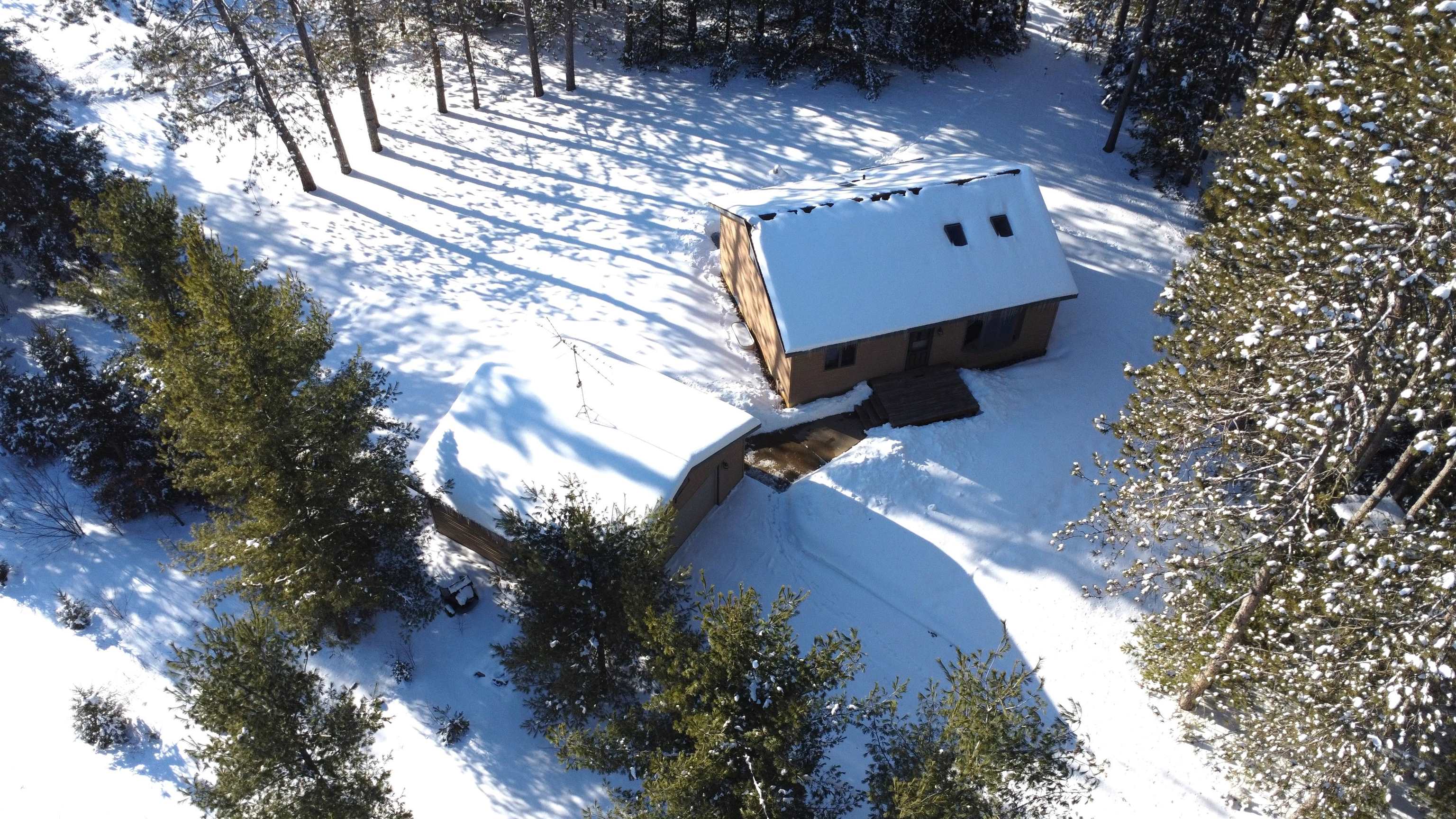 N11914 ORIOLE LANE, Elcho, Wisconsin 54428, 2 Bedrooms Bedrooms, ,2 BathroomsBathrooms,Residential,For Sale,N11914 ORIOLE LANE,22600699