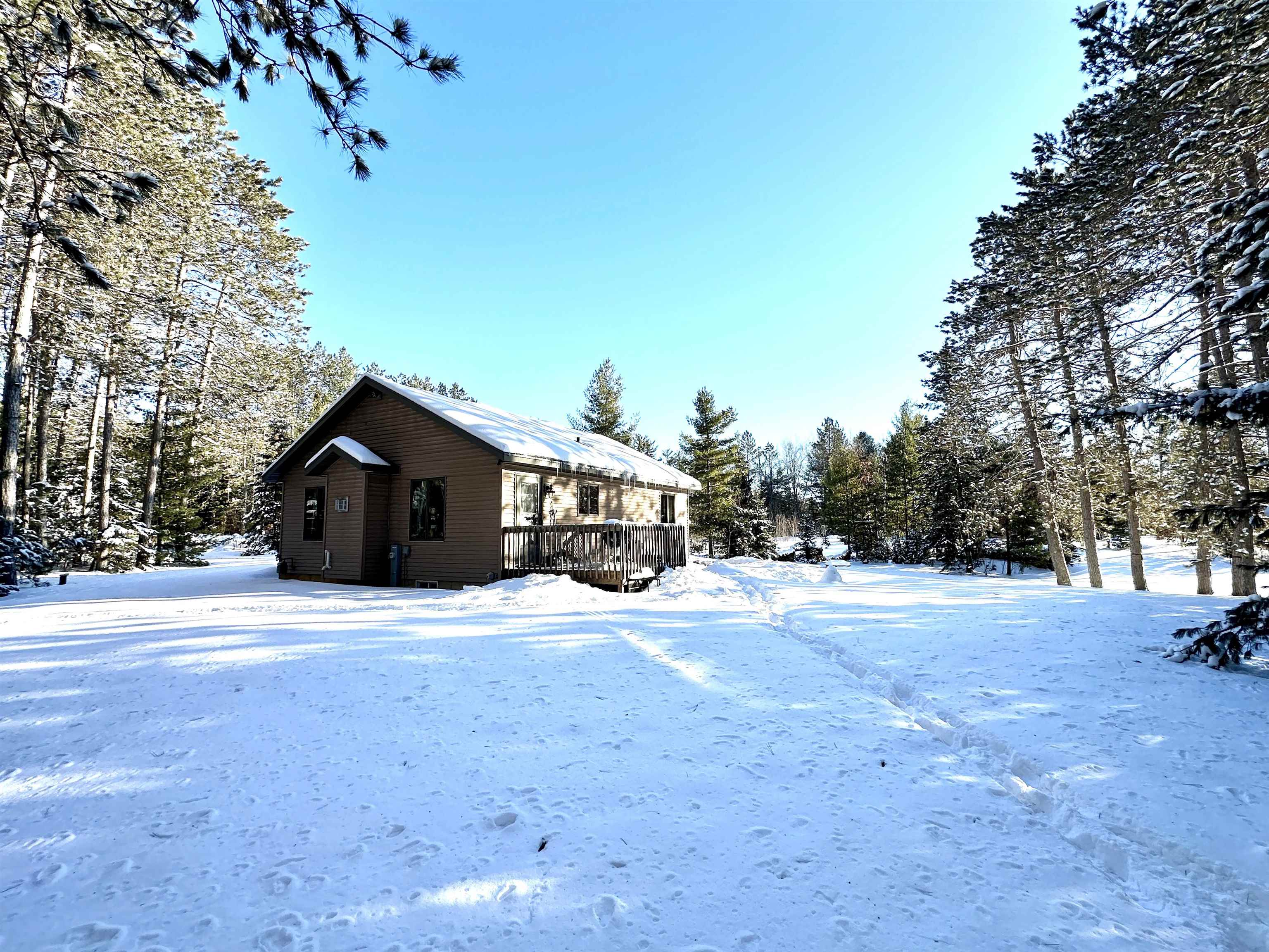 N11914 ORIOLE LANE, Elcho, Wisconsin 54428, 2 Bedrooms Bedrooms, ,2 BathroomsBathrooms,Residential,For Sale,N11914 ORIOLE LANE,22600699