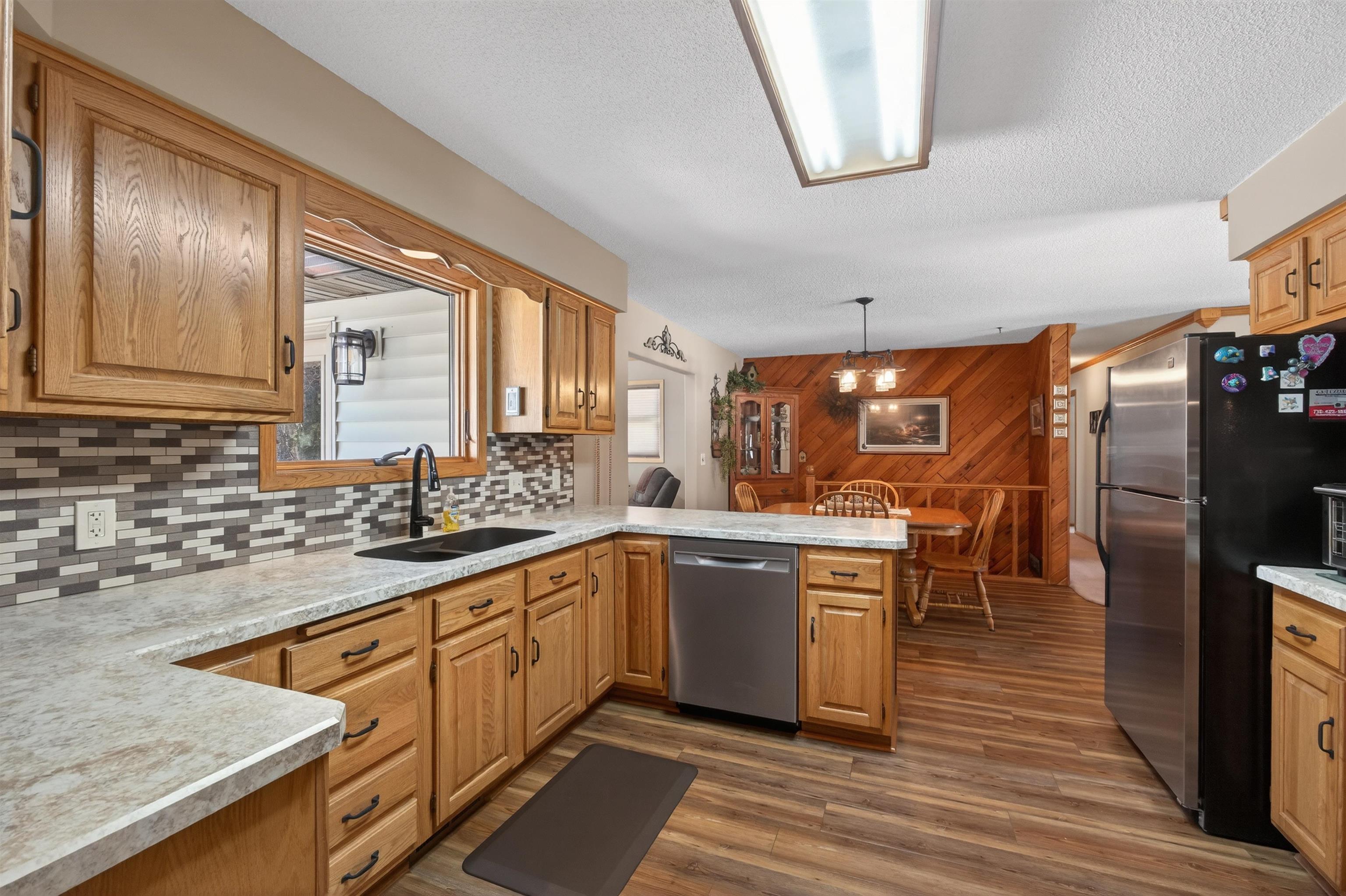 410 20TH STREET NORTH, Wisconsin Rapids, Wisconsin 54494, 3 Bedrooms Bedrooms, ,1 BathroomBathrooms,Residential,For Sale,410 20TH STREET NORTH,22600700