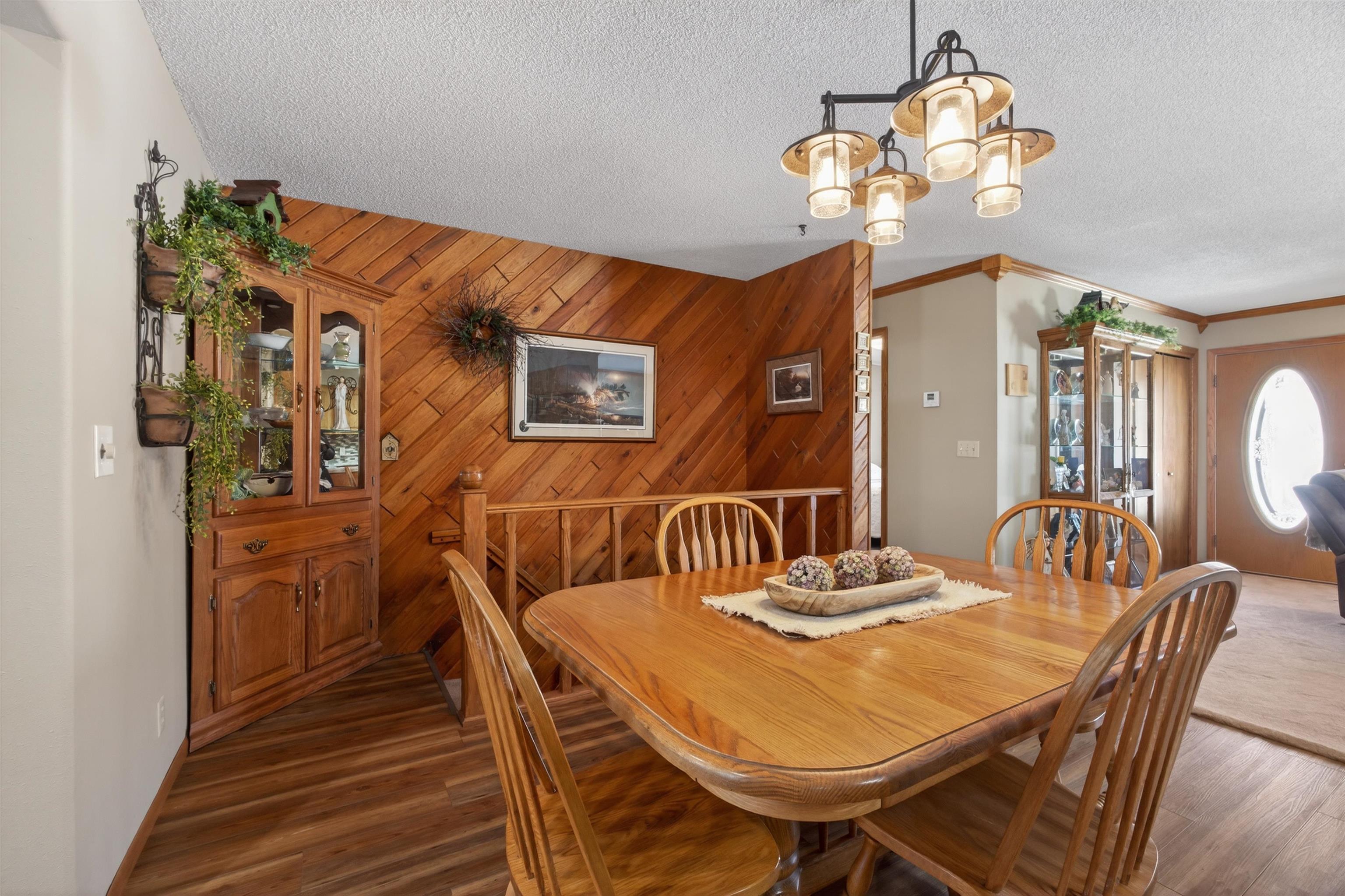 410 20TH STREET NORTH, Wisconsin Rapids, Wisconsin 54494, 3 Bedrooms Bedrooms, ,1 BathroomBathrooms,Residential,For Sale,410 20TH STREET NORTH,22600700