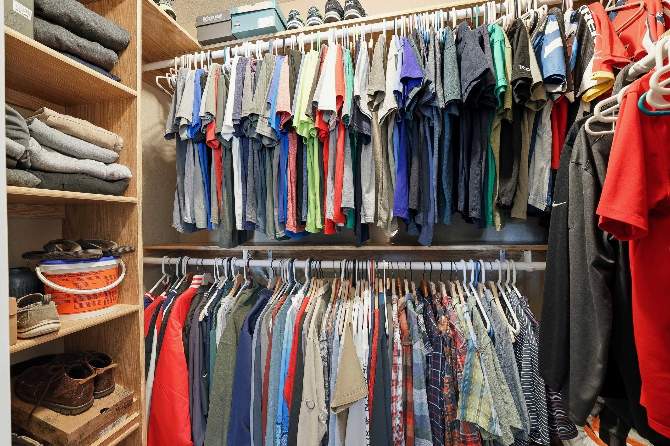 4930 FIELDSTONE DRIVE, Plover, Wisconsin 54467, 4 Bedrooms Bedrooms, ,3 BathroomsBathrooms,Residential,For Sale,4930 FIELDSTONE DRIVE,22600701