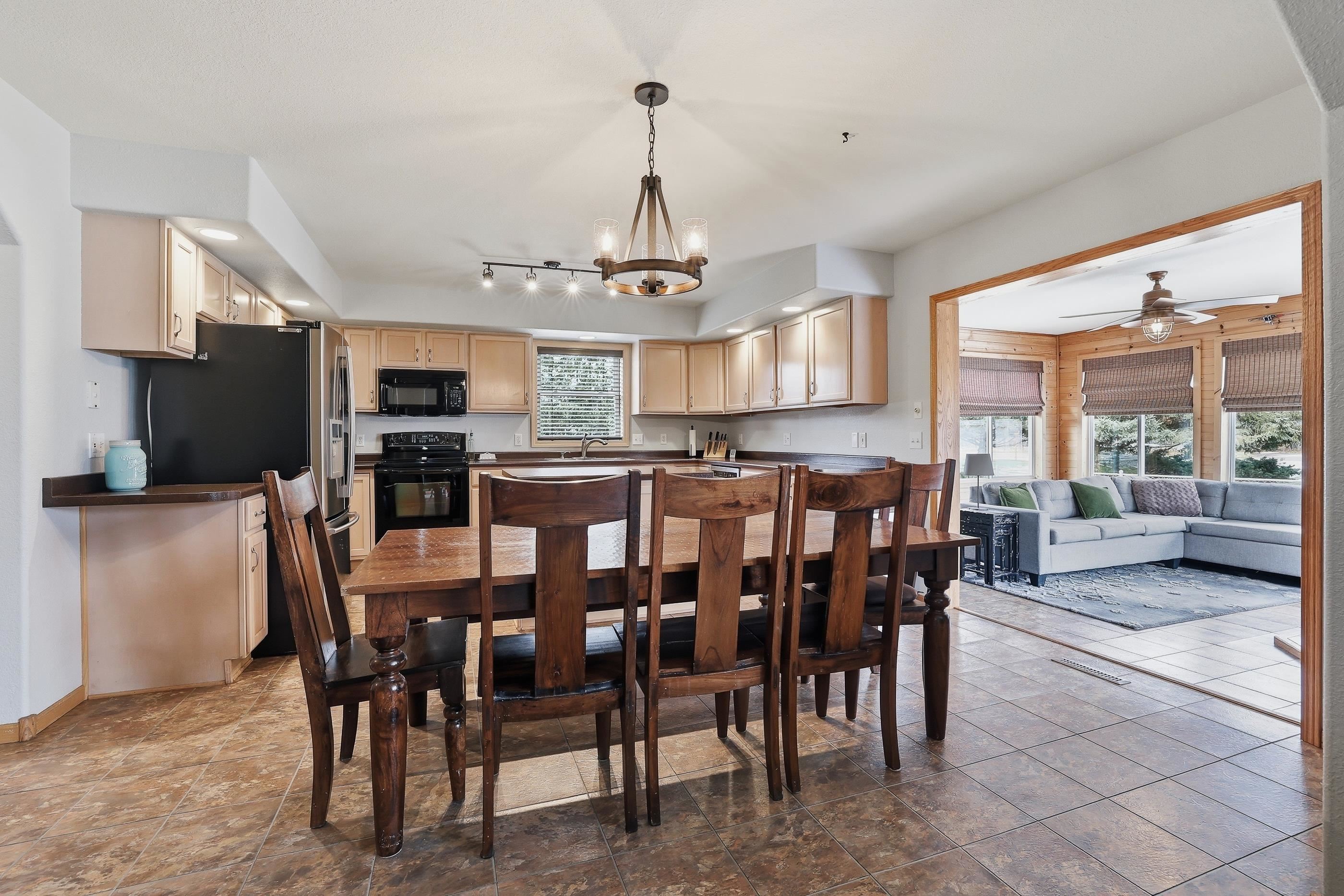 4930 FIELDSTONE DRIVE, Plover, Wisconsin 54467, 4 Bedrooms Bedrooms, ,3 BathroomsBathrooms,Residential,For Sale,4930 FIELDSTONE DRIVE,22600701