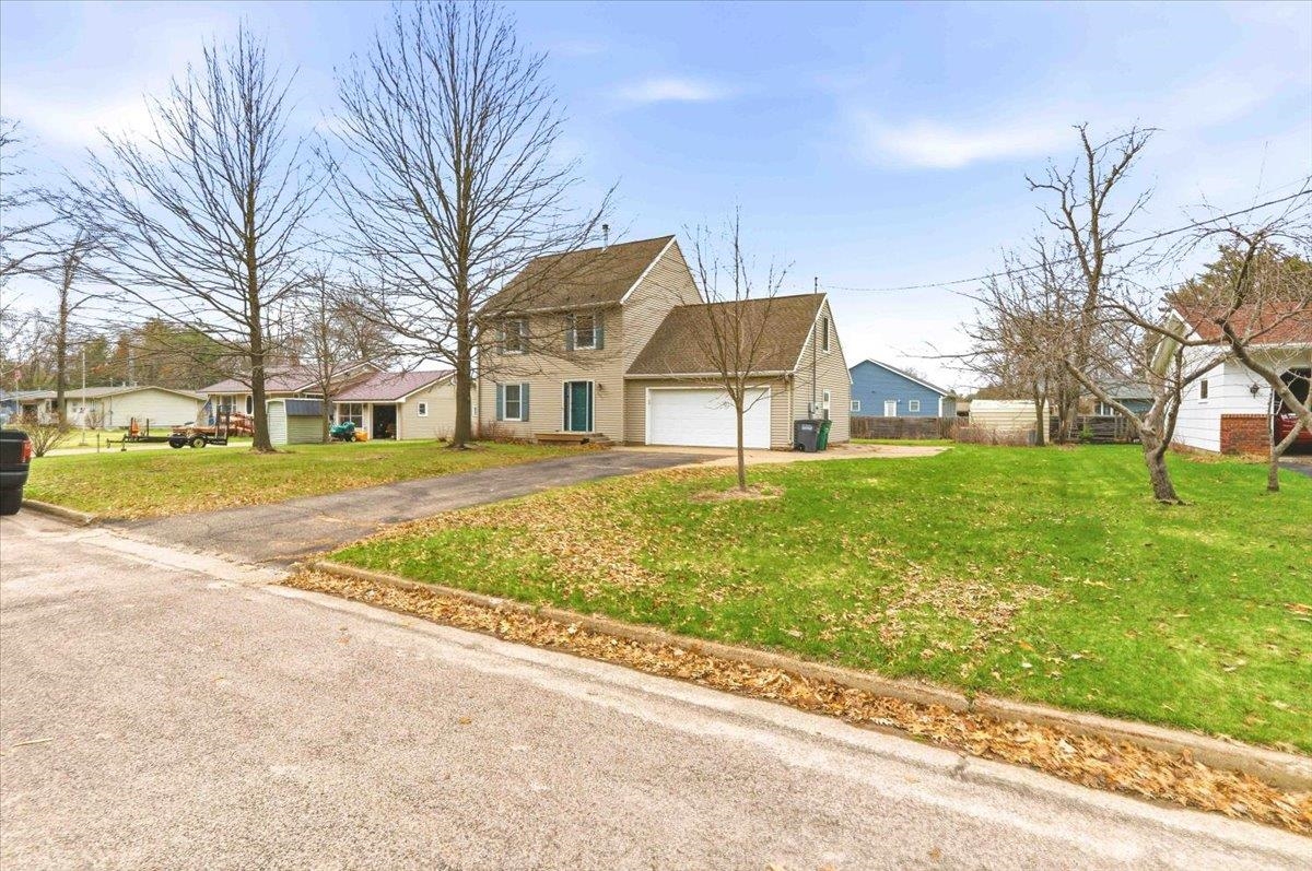 465 SHADY LANE, Wisconsin Rapids, Wisconsin 54494, 3 Bedrooms Bedrooms, ,2 BathroomsBathrooms,Residential,For Sale,465 SHADY LANE,22600702