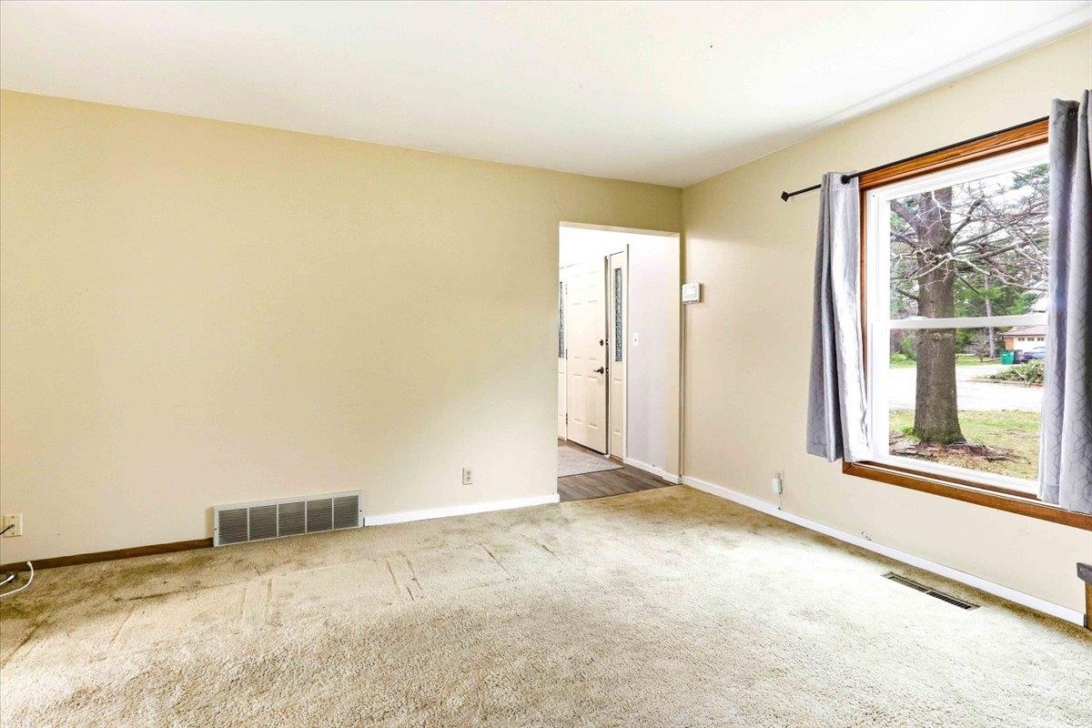 465 SHADY LANE, Wisconsin Rapids, Wisconsin 54494, 3 Bedrooms Bedrooms, ,2 BathroomsBathrooms,Residential,For Sale,465 SHADY LANE,22600702