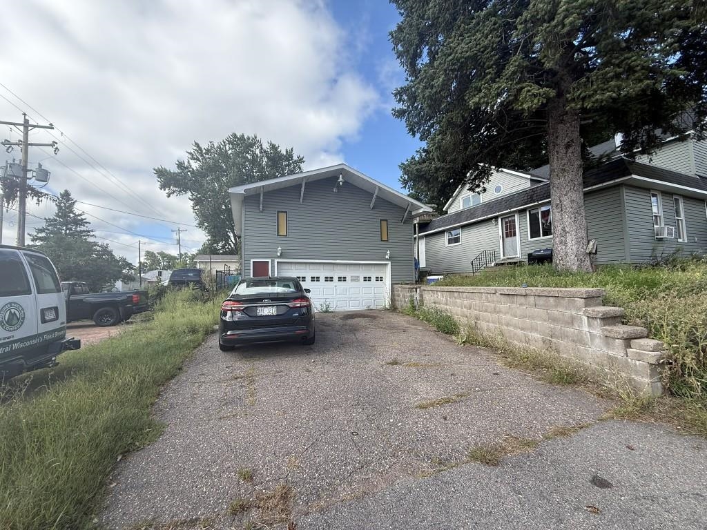 402 5TH STREET, Mosinee, Wisconsin 54455, 3 Bedrooms Bedrooms, ,2 BathroomsBathrooms,Multi-family,For Sale,402 5TH STREET,22600704