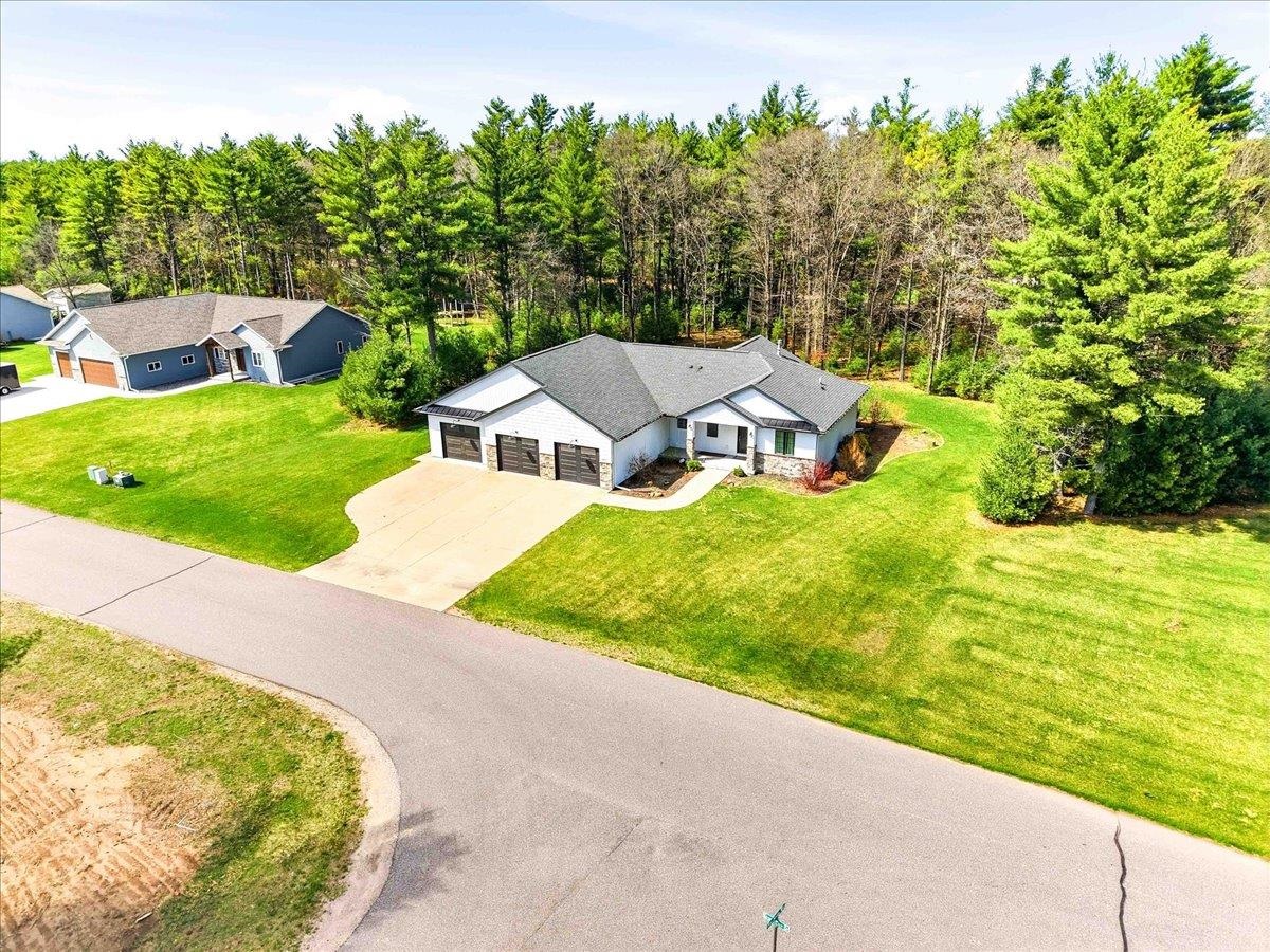 4521 GRAND PINE DRIVE, Wisconsin Rapids, Wisconsin 54494, 4 Bedrooms Bedrooms, ,3 BathroomsBathrooms,Residential,For Sale,4521 GRAND PINE DRIVE,22600705