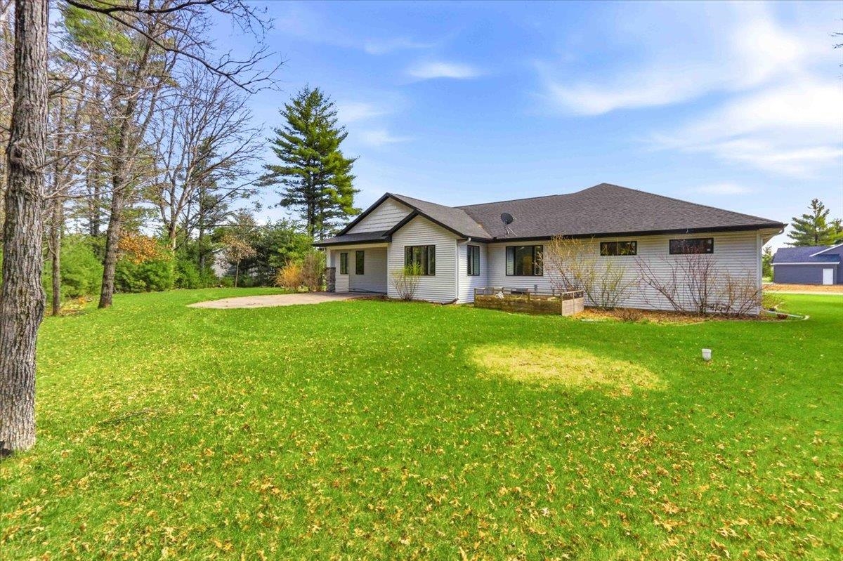 4521 GRAND PINE DRIVE, Wisconsin Rapids, Wisconsin 54494, 4 Bedrooms Bedrooms, ,3 BathroomsBathrooms,Residential,For Sale,4521 GRAND PINE DRIVE,22600705