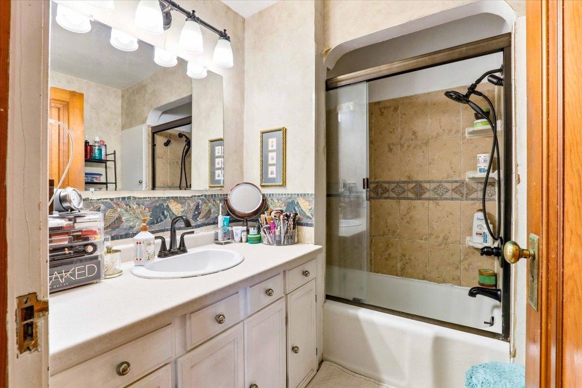 321 6TH STREET SOUTH, Wisconsin Rapids, Wisconsin 54494, 4 Bedrooms Bedrooms, ,1 BathroomBathrooms,Residential,For Sale,321 6TH STREET SOUTH,22600708