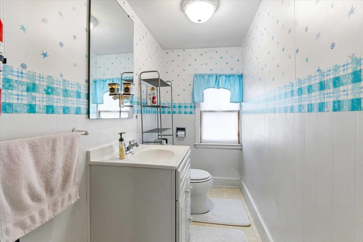 321 6TH STREET SOUTH, Wisconsin Rapids, Wisconsin 54494, 4 Bedrooms Bedrooms, ,1 BathroomBathrooms,Residential,For Sale,321 6TH STREET SOUTH,22600708