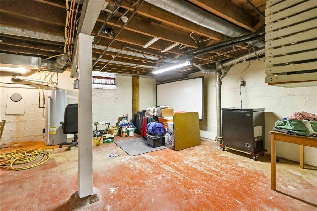 321 6TH STREET SOUTH, Wisconsin Rapids, Wisconsin 54494, 4 Bedrooms Bedrooms, ,1 BathroomBathrooms,Residential,For Sale,321 6TH STREET SOUTH,22600708