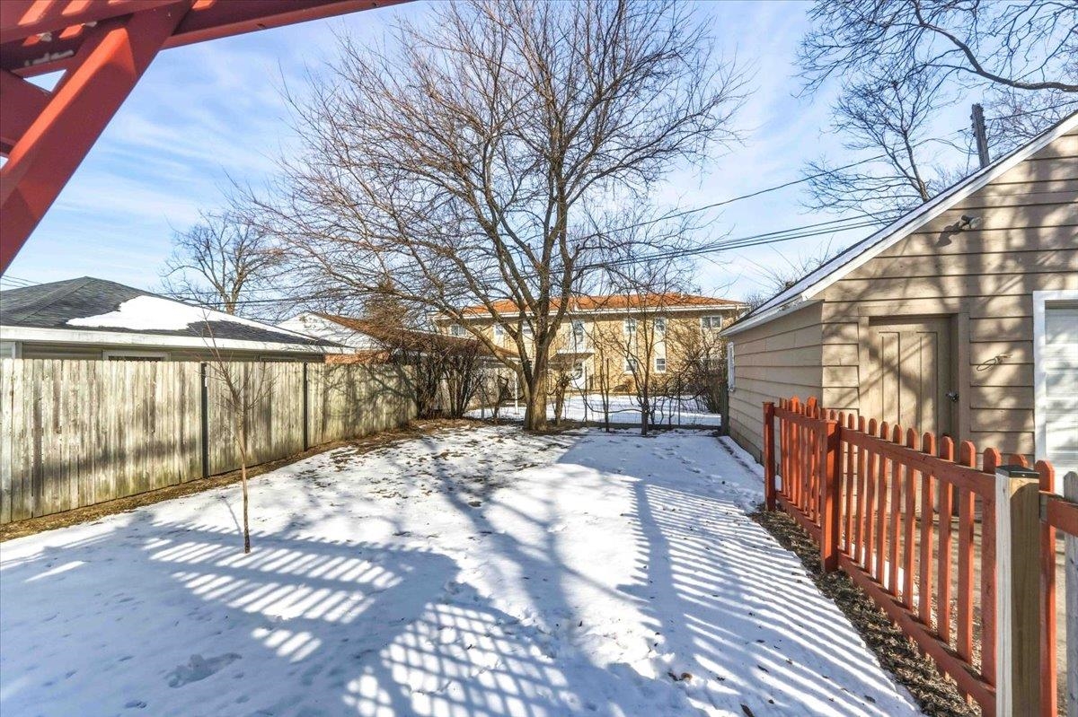 321 6TH STREET SOUTH, Wisconsin Rapids, Wisconsin 54494, 4 Bedrooms Bedrooms, ,1 BathroomBathrooms,Residential,For Sale,321 6TH STREET SOUTH,22600708