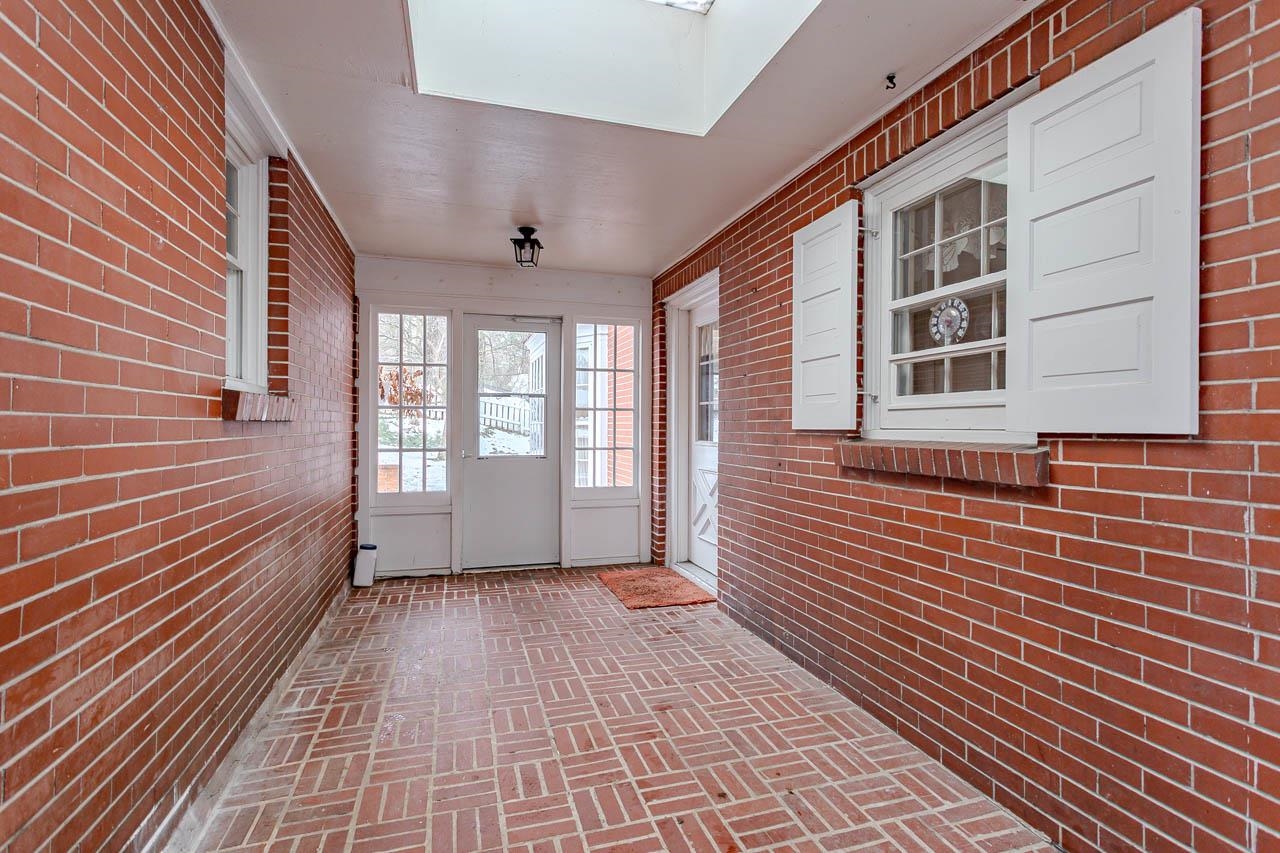 711 N 10TH STREET, Wausau, Wisconsin 54403, 4 Bedrooms Bedrooms, ,3 BathroomsBathrooms,Residential,For Sale,711 N 10TH STREET,22600709