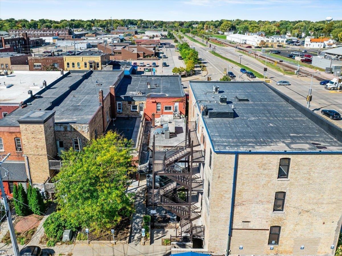 107 S CENTRAL AVENUE, Marshfield, Wisconsin 54449, ,Commercial/industrial,For Sale,107 S CENTRAL AVENUE,22600710