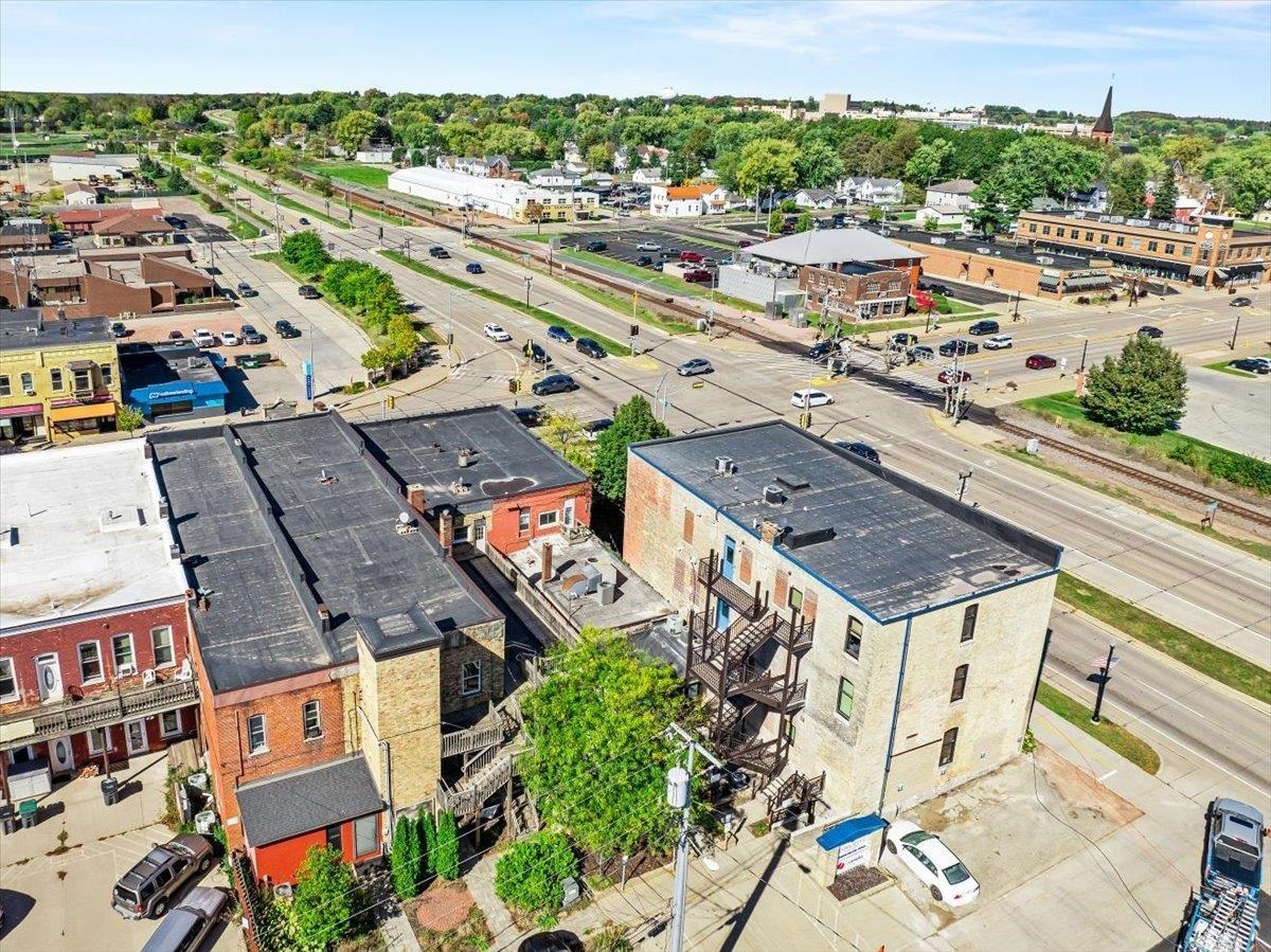 107 S CENTRAL AVENUE, Marshfield, Wisconsin 54449, ,Commercial/industrial,For Sale,107 S CENTRAL AVENUE,22600710