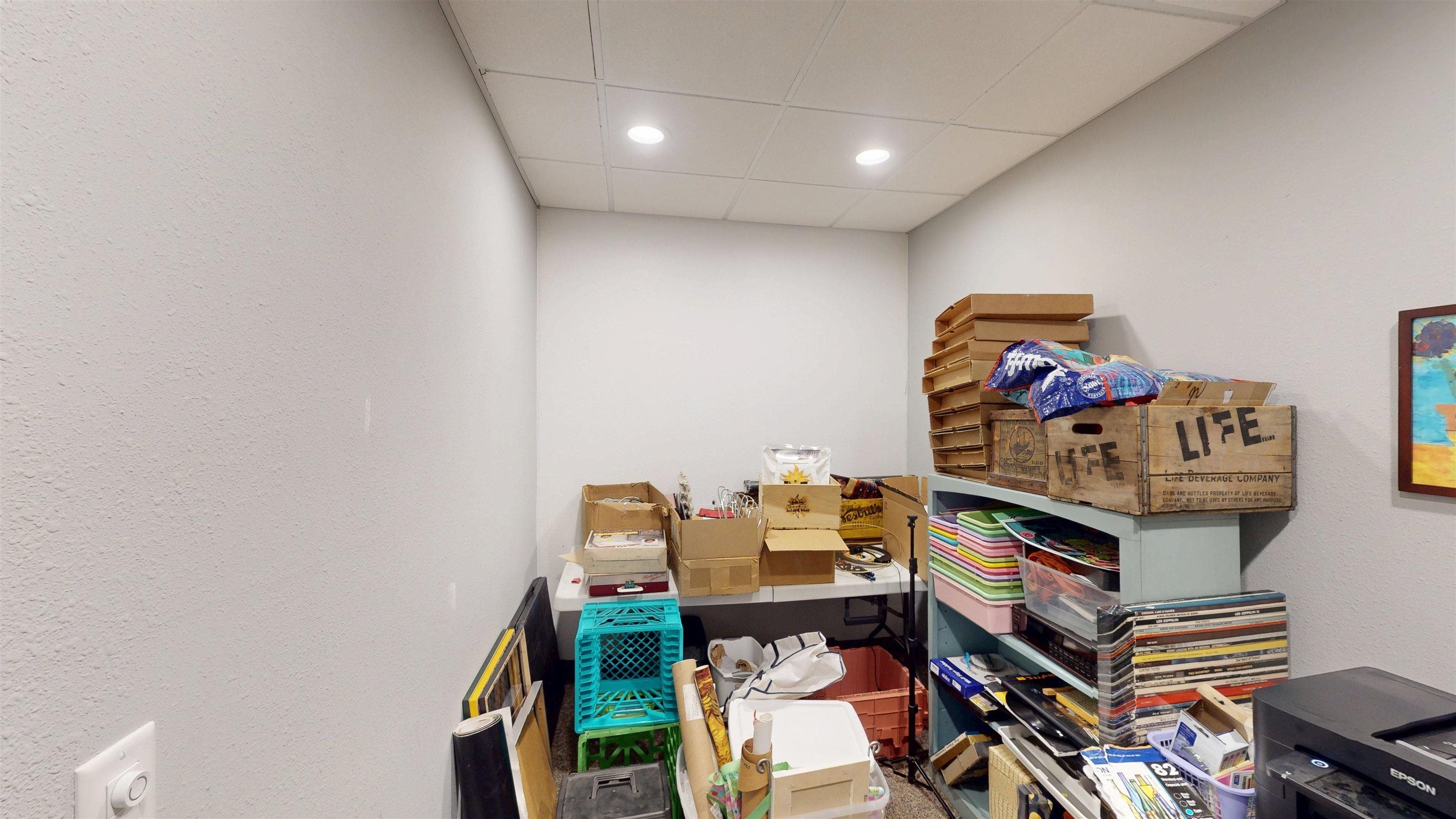 107 S CENTRAL AVENUE, Marshfield, Wisconsin 54449, ,Commercial/industrial,For Sale,107 S CENTRAL AVENUE,22600710