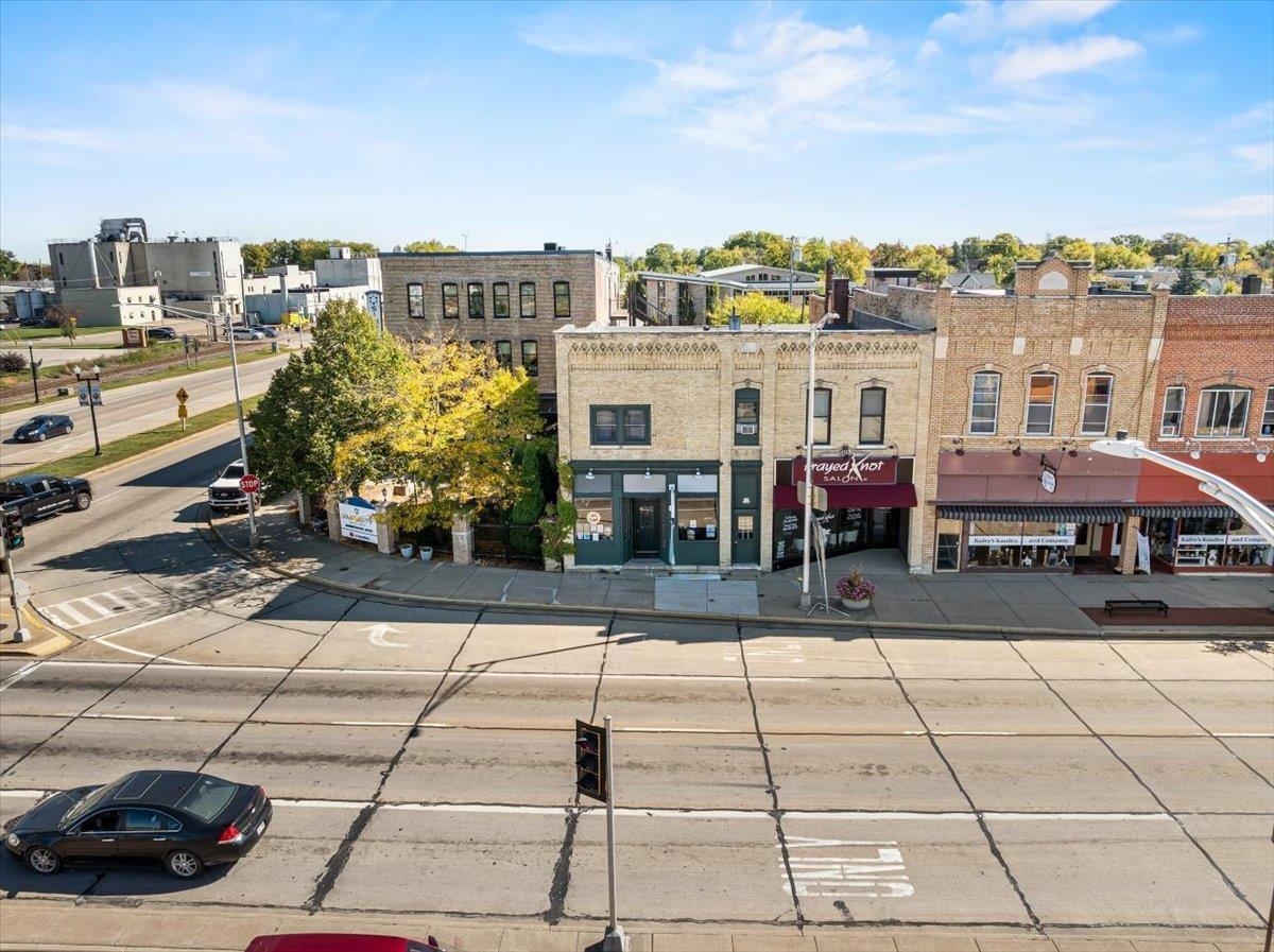 107 S CENTRAL AVENUE, Marshfield, Wisconsin 54449, ,Commercial/industrial,For Sale,107 S CENTRAL AVENUE,22600710