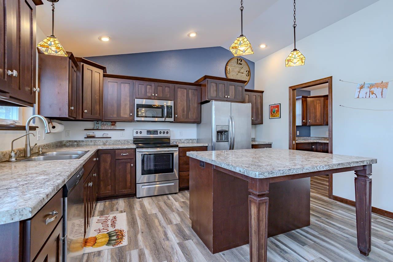 6610 SARISSA DRIVE, Wausau, Wisconsin 54401, 5 Bedrooms Bedrooms, ,3 BathroomsBathrooms,Residential,For Sale,6610 SARISSA DRIVE,22600711