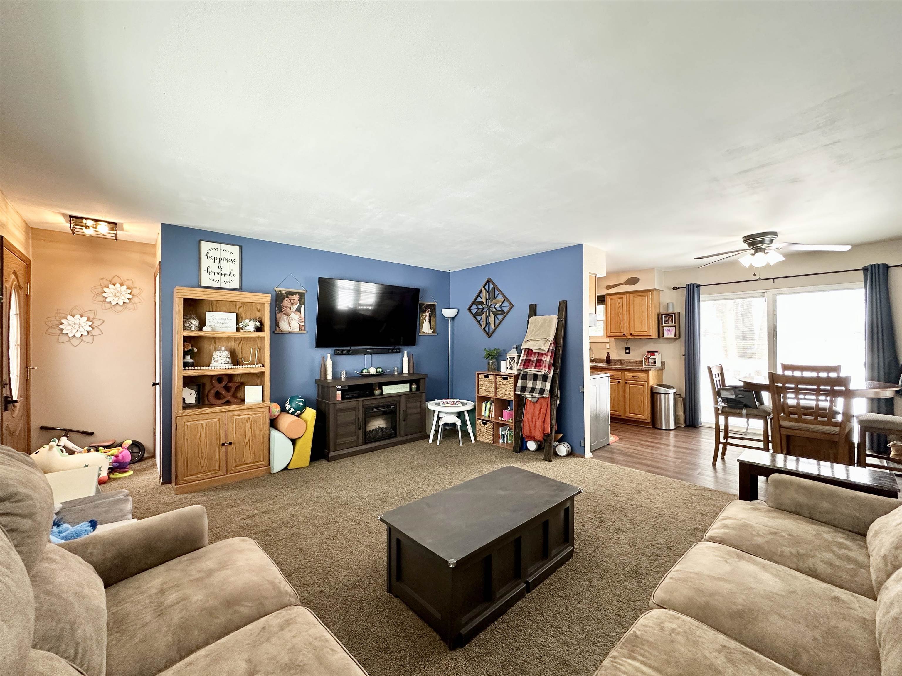 1727 N SUPERIOR STREET, Antigo, Wisconsin 54409, 3 Bedrooms Bedrooms, ,2 BathroomsBathrooms,Residential,For Sale,1727 N SUPERIOR STREET,22600716