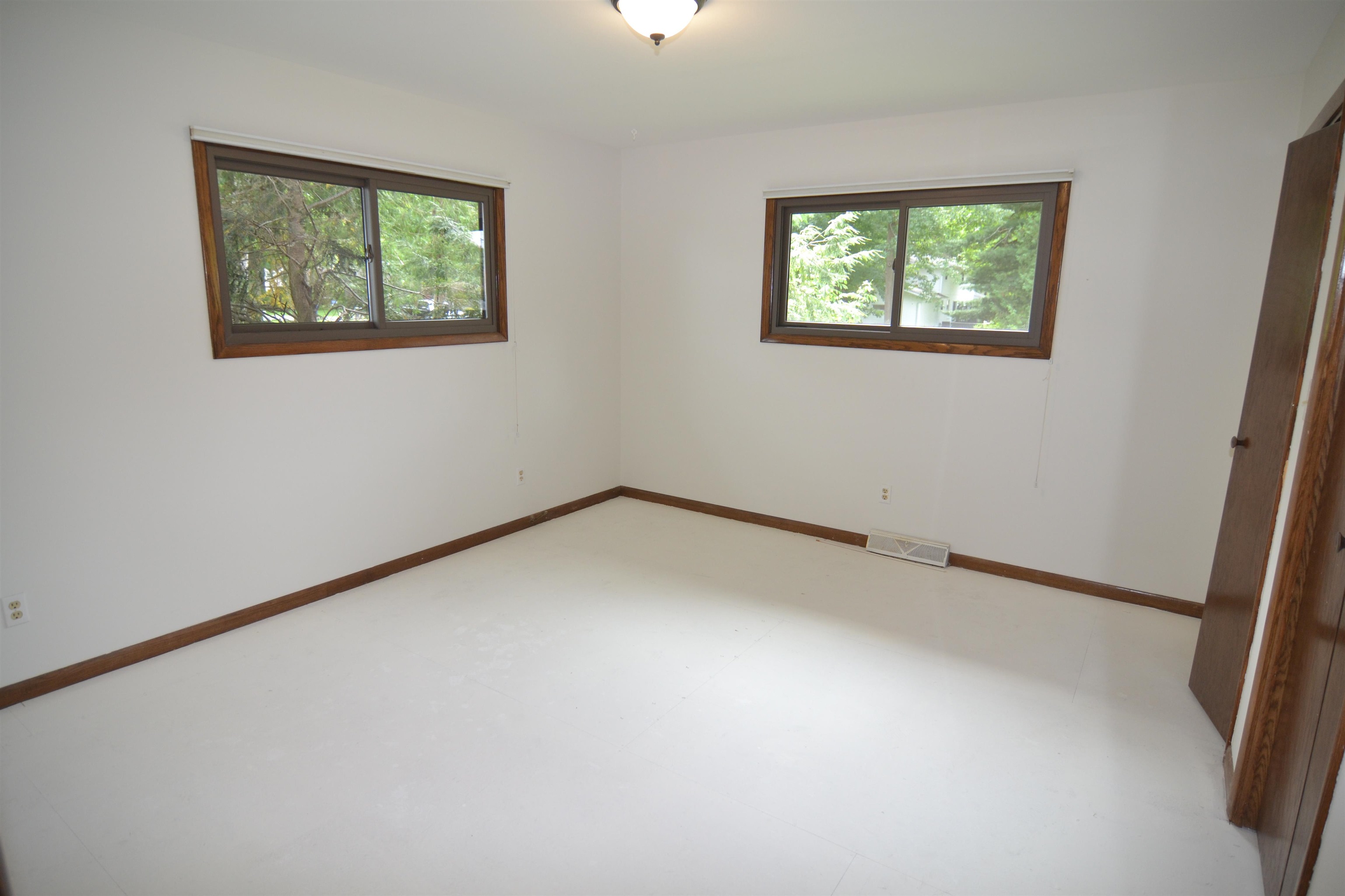 153318 SHORELAND LANE, Wausau, Wisconsin 54401, 3 Bedrooms Bedrooms, ,1 BathroomBathrooms,Residential,For Sale,153318 SHORELAND LANE,22600717