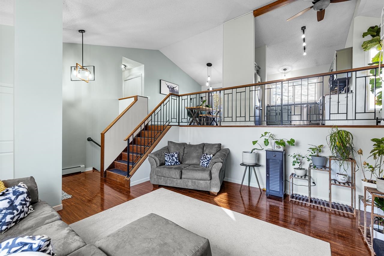 202 ARNOLD STREET, Rothschild, Wisconsin 54474, 4 Bedrooms Bedrooms, ,3 BathroomsBathrooms,Residential,For Sale,202 ARNOLD STREET,22600720