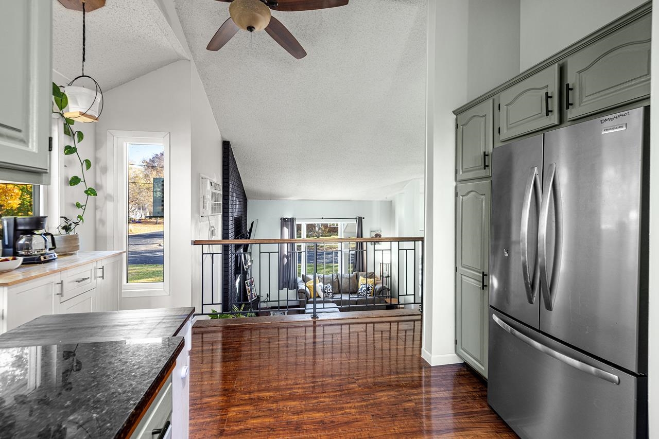 202 ARNOLD STREET, Rothschild, Wisconsin 54474, 4 Bedrooms Bedrooms, ,3 BathroomsBathrooms,Residential,For Sale,202 ARNOLD STREET,22600720