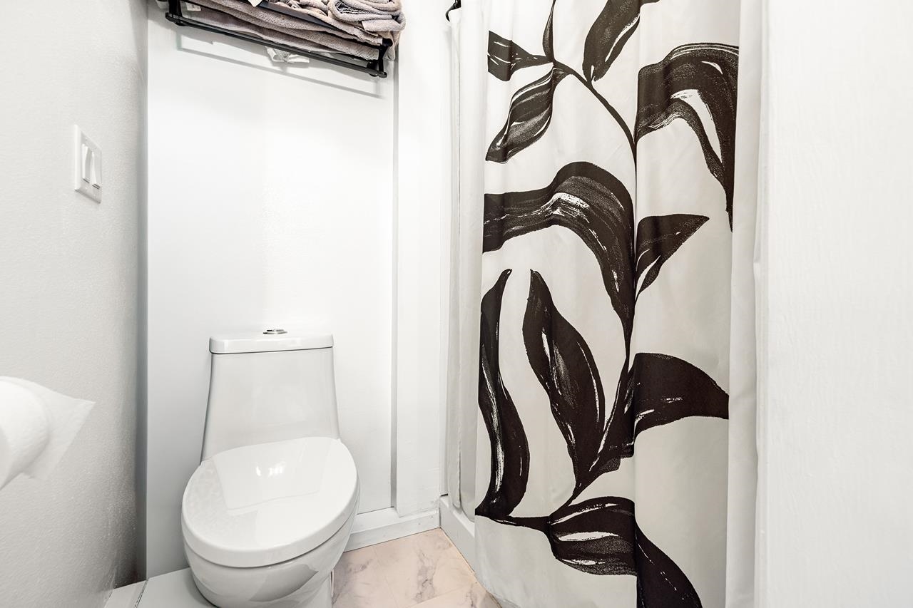 202 ARNOLD STREET, Rothschild, Wisconsin 54474, 4 Bedrooms Bedrooms, ,3 BathroomsBathrooms,Residential,For Sale,202 ARNOLD STREET,22600720