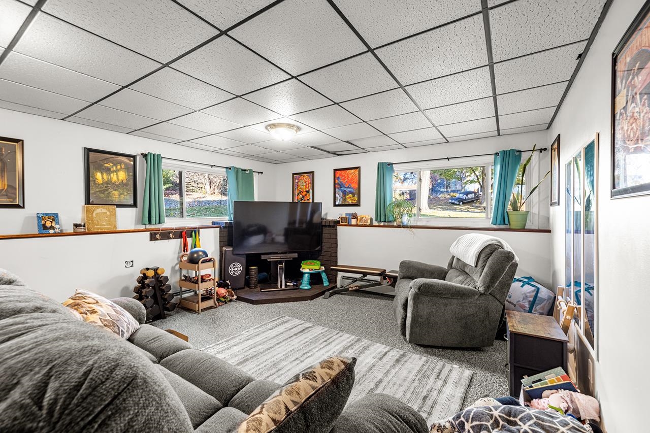 202 ARNOLD STREET, Rothschild, Wisconsin 54474, 4 Bedrooms Bedrooms, ,3 BathroomsBathrooms,Residential,For Sale,202 ARNOLD STREET,22600720