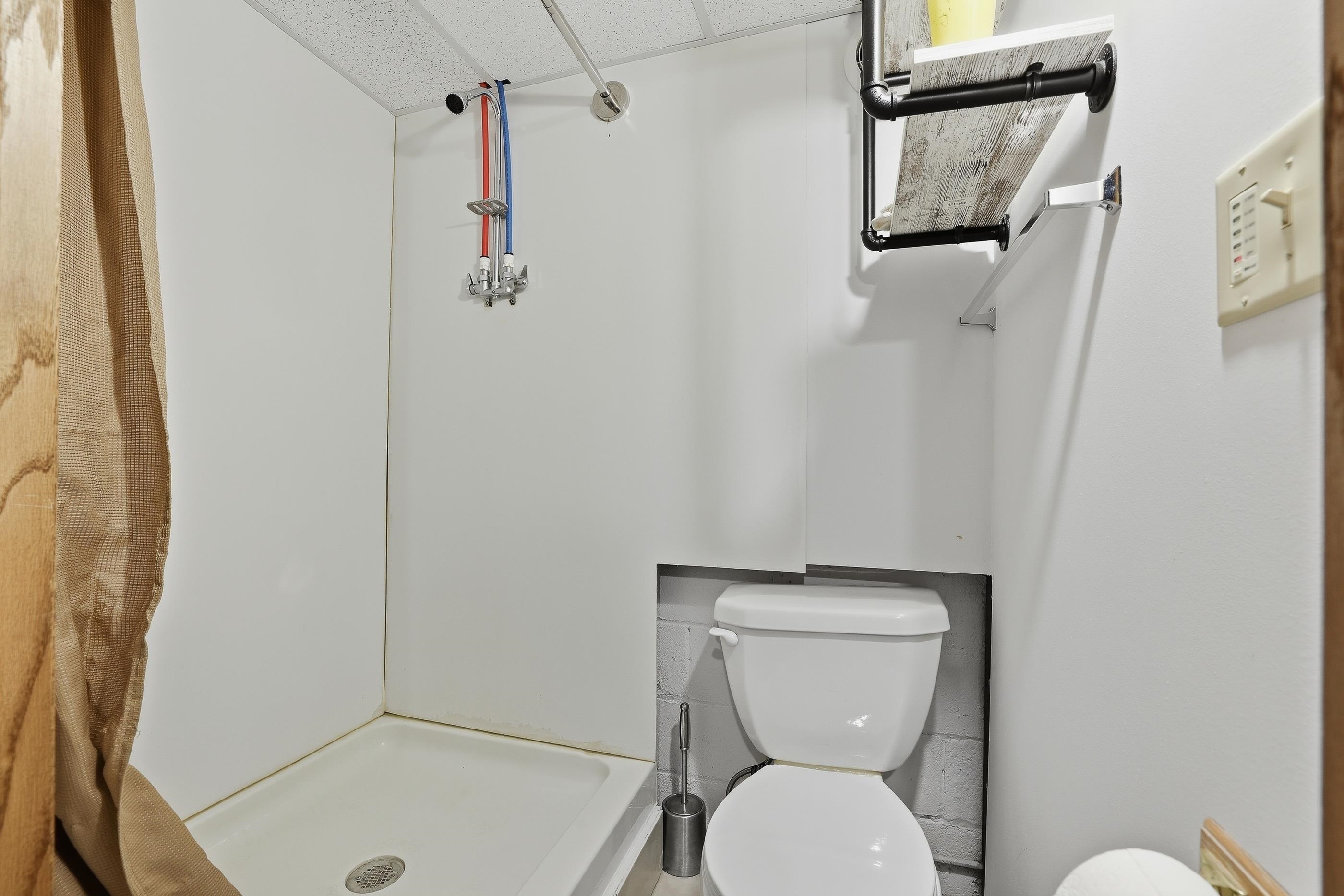 321 11TH STREET NORTH, Wisconsin Rapids, Wisconsin 54494, 2 Bedrooms Bedrooms, ,2 BathroomsBathrooms,Residential,For Sale,321 11TH STREET NORTH,22600721