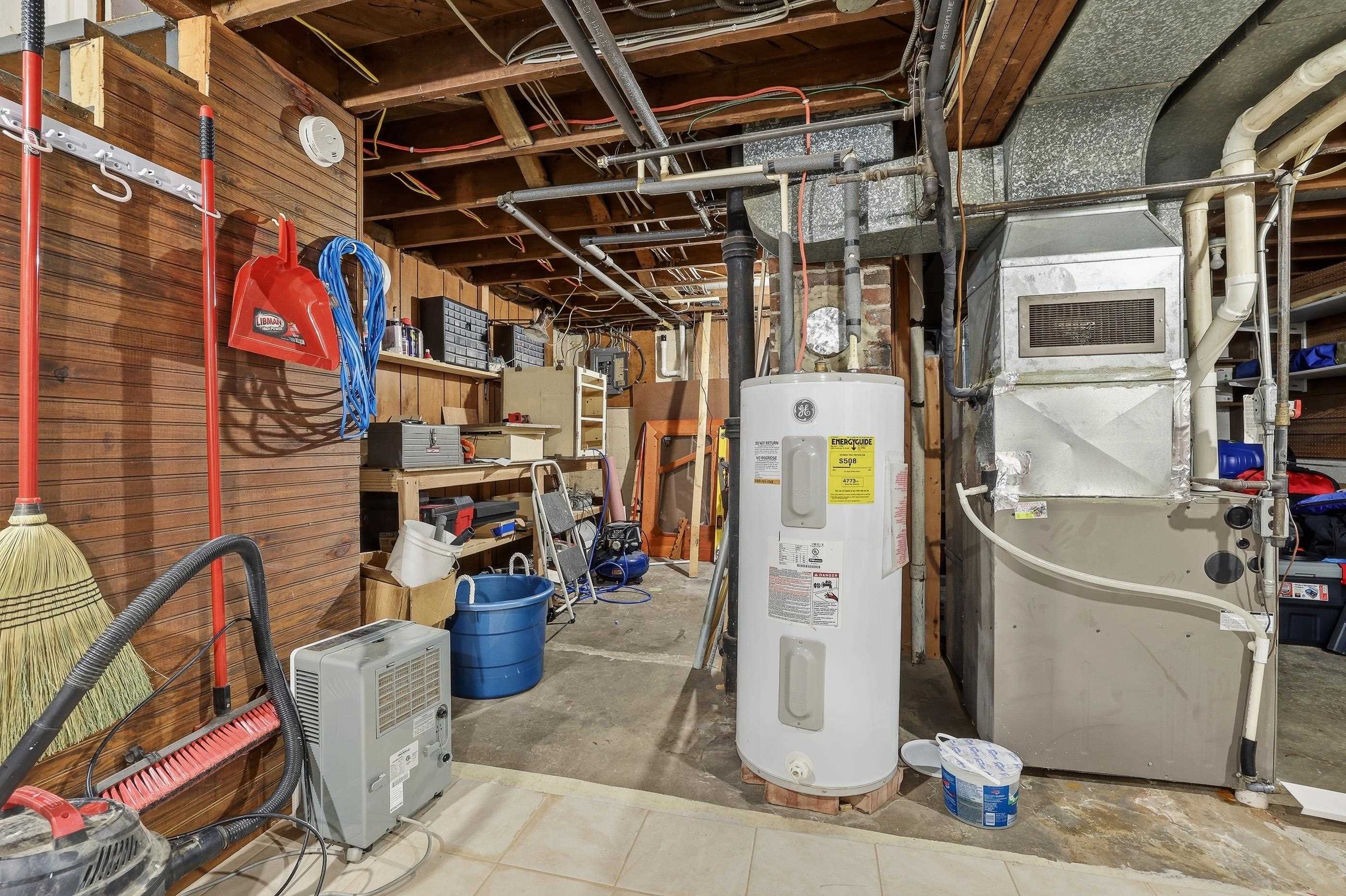 321 11TH STREET NORTH, Wisconsin Rapids, Wisconsin 54494, 2 Bedrooms Bedrooms, ,2 BathroomsBathrooms,Residential,For Sale,321 11TH STREET NORTH,22600721