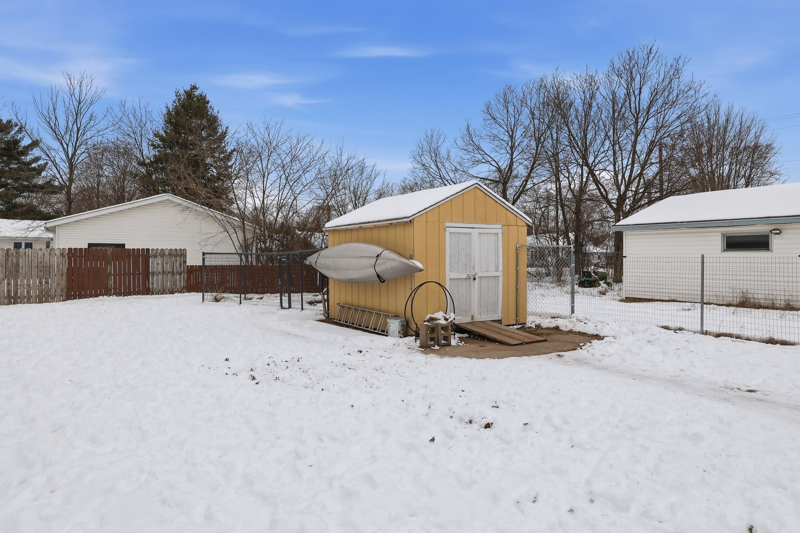 321 11TH STREET NORTH, Wisconsin Rapids, Wisconsin 54494, 2 Bedrooms Bedrooms, ,2 BathroomsBathrooms,Residential,For Sale,321 11TH STREET NORTH,22600721