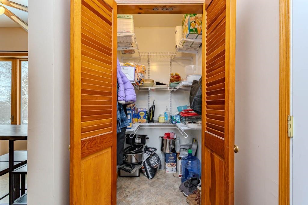 182806 COUNTY ROAD C, Wittenberg, Wisconsin 54499, 4 Bedrooms Bedrooms, ,2 BathroomsBathrooms,Residential,For Sale,182806 COUNTY ROAD C,22600722