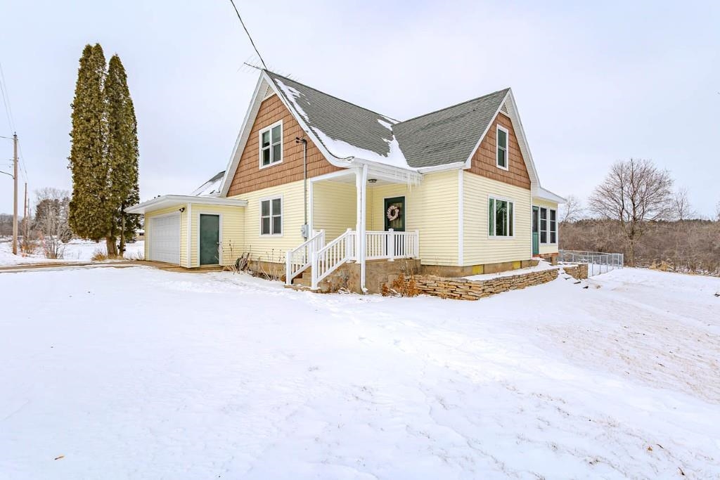 182806 COUNTY ROAD C, Wittenberg, Wisconsin 54499, 4 Bedrooms Bedrooms, ,2 BathroomsBathrooms,Residential,For Sale,182806 COUNTY ROAD C,22600722