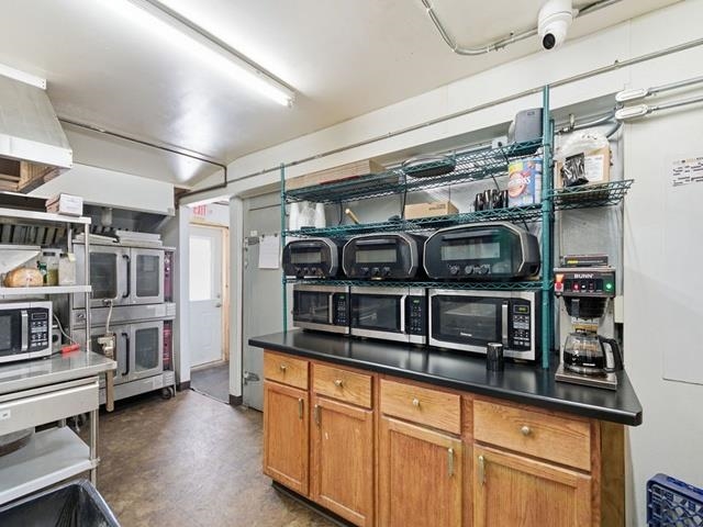 501 S WASHINGTON AVENUE, Marshfield, Wisconsin 54449, ,Commercial/industrial,For Sale,501 S WASHINGTON AVENUE,22600723