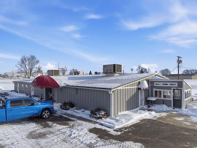 501 S WASHINGTON AVENUE, Marshfield, Wisconsin 54449, ,Commercial/industrial,For Sale,501 S WASHINGTON AVENUE,22600723