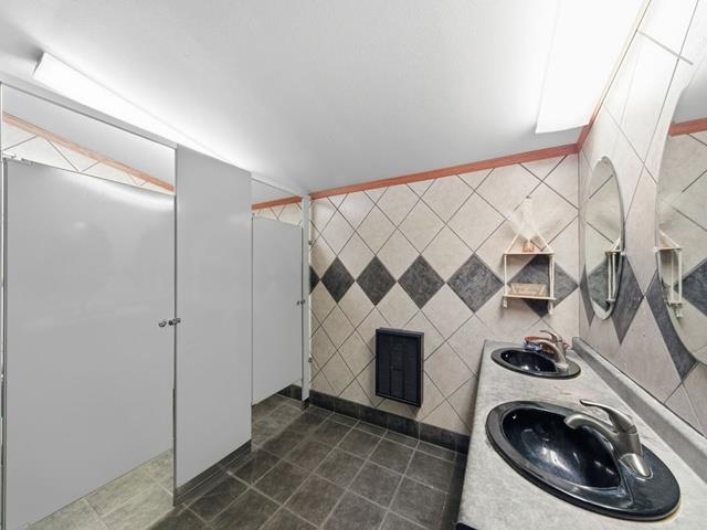 501 S WASHINGTON AVENUE, Marshfield, Wisconsin 54449, ,Commercial/industrial,For Sale,501 S WASHINGTON AVENUE,22600723