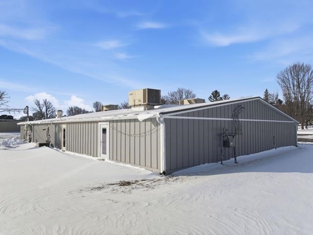 501 S WASHINGTON AVENUE, Marshfield, Wisconsin 54449, ,Commercial/industrial,For Sale,501 S WASHINGTON AVENUE,22600723