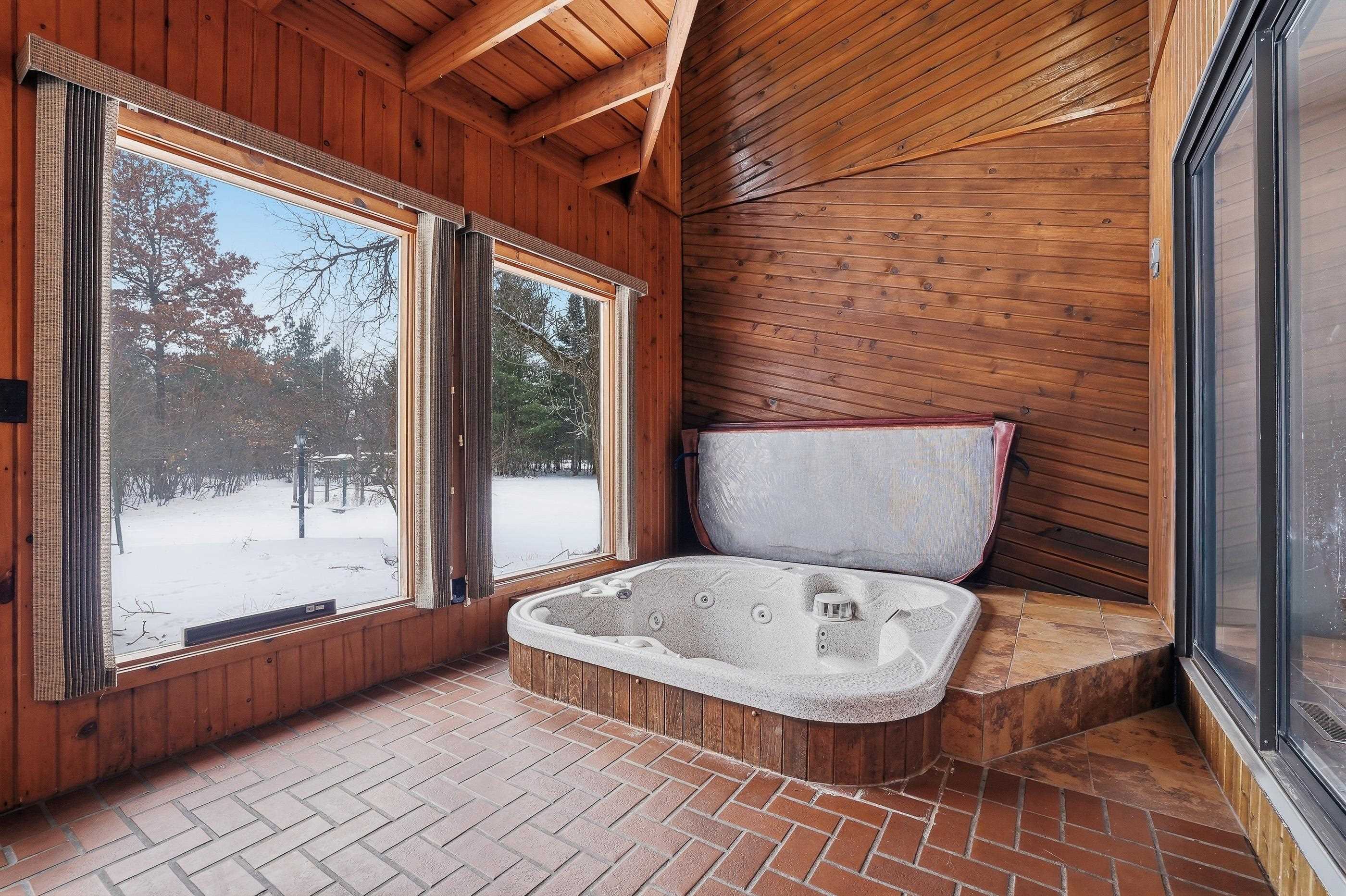 3010 94TH STREET SOUTH, Wisconsin Rapids, Wisconsin 54494, 4 Bedrooms Bedrooms, ,2 BathroomsBathrooms,Residential,For Sale,3010 94TH STREET SOUTH,22600726