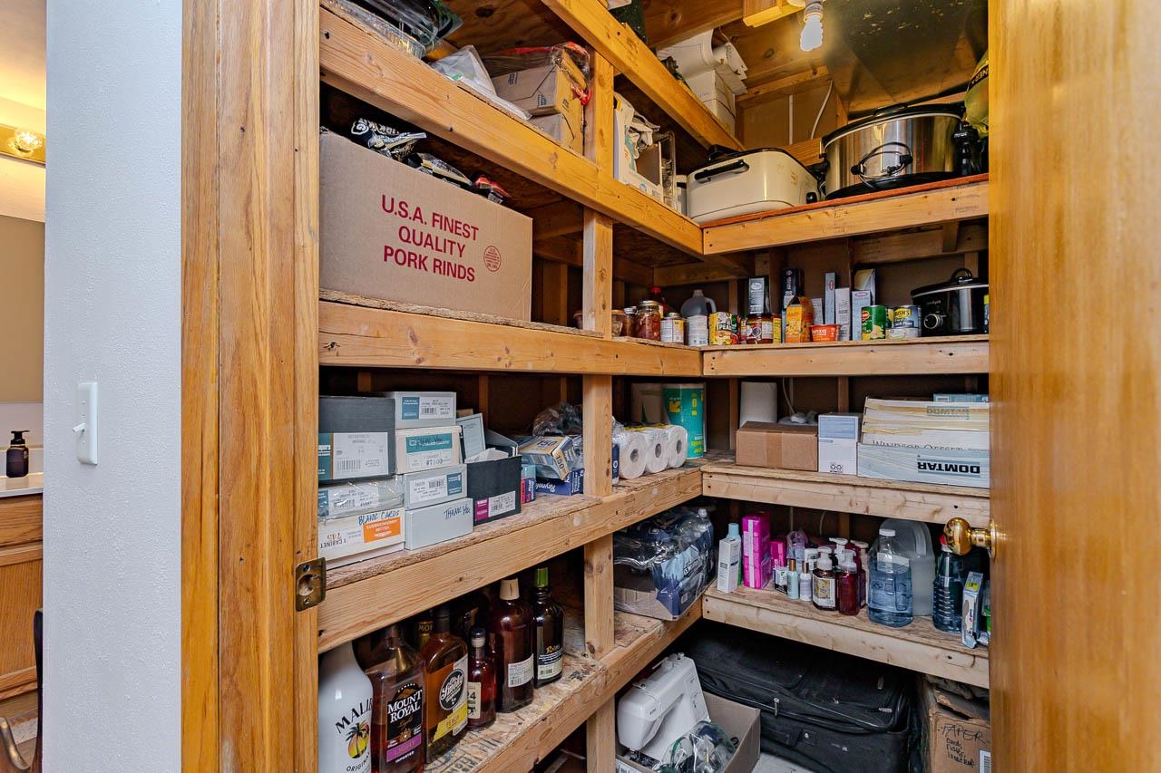 183555 OLD LAKE ROAD, Birnamwood, Wisconsin 54414, 4 Bedrooms Bedrooms, ,3 BathroomsBathrooms,Residential,For Sale,183555 OLD LAKE ROAD,22600729