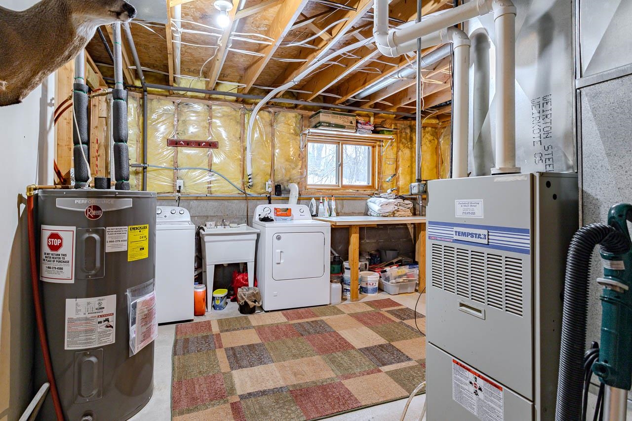 183555 OLD LAKE ROAD, Birnamwood, Wisconsin 54414, 4 Bedrooms Bedrooms, ,3 BathroomsBathrooms,Residential,For Sale,183555 OLD LAKE ROAD,22600729