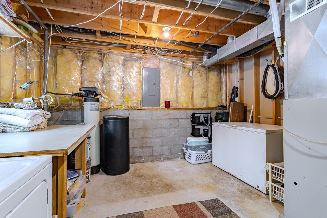 183555 OLD LAKE ROAD, Birnamwood, Wisconsin 54414, 4 Bedrooms Bedrooms, ,3 BathroomsBathrooms,Residential,For Sale,183555 OLD LAKE ROAD,22600729