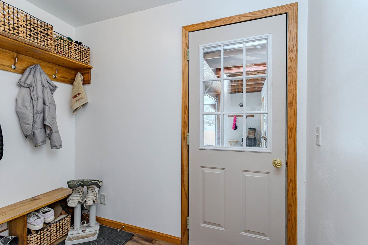 183555 OLD LAKE ROAD, Birnamwood, Wisconsin 54414, 4 Bedrooms Bedrooms, ,3 BathroomsBathrooms,Residential,For Sale,183555 OLD LAKE ROAD,22600729